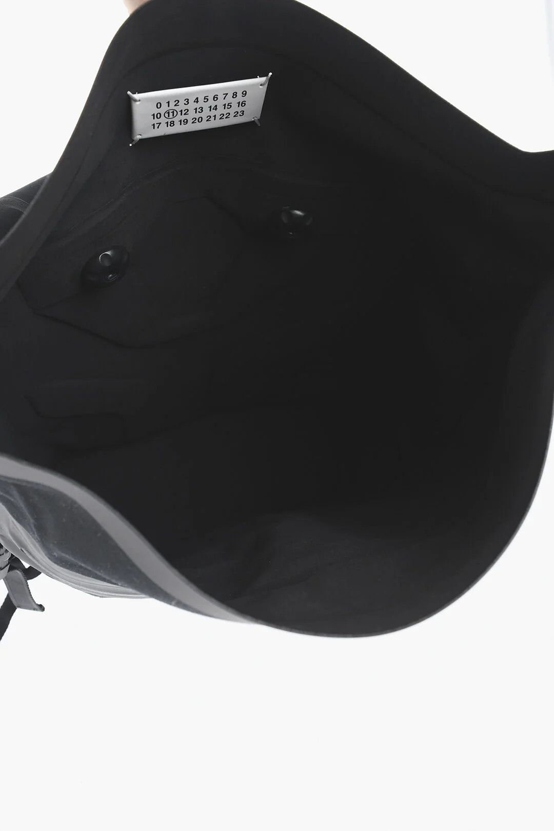 Maison Margiela og1mm0326 Size: OS / Mackintosh Fabric Backpack in Black Size ONE SIZE - 5 Thumbnail