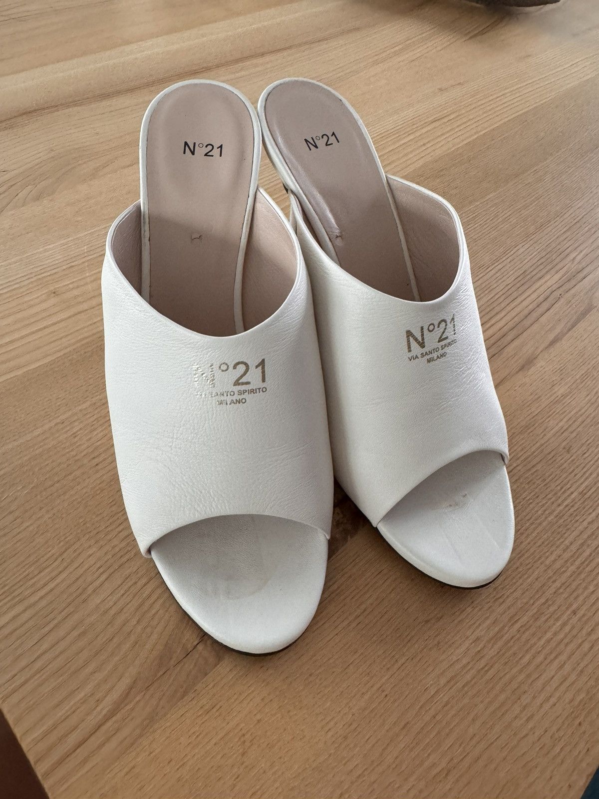 N21 High-heeled flip flops Size US 9 / IT 39 - 1 Thumbnail