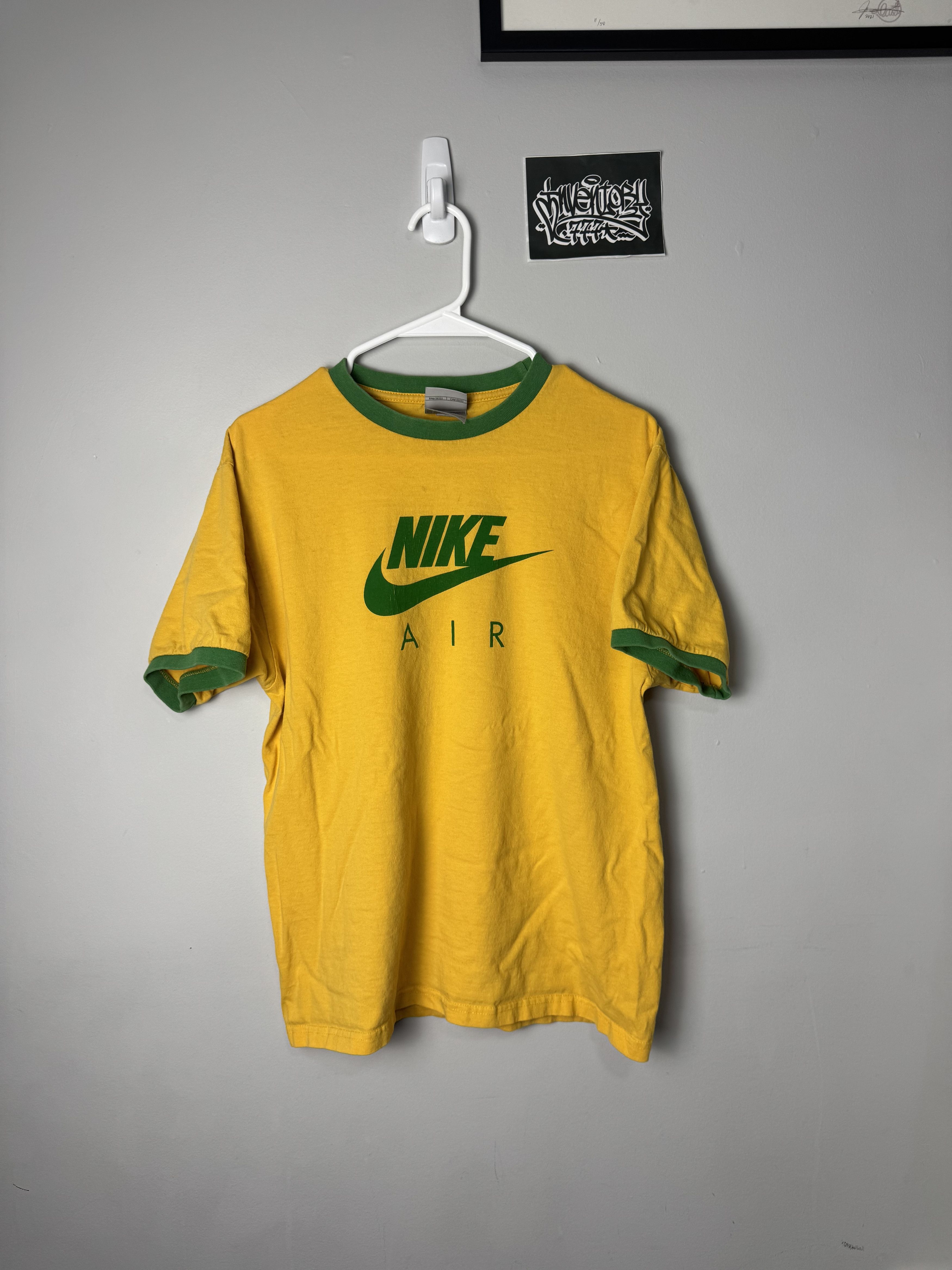 Vintage Nike Air - Brazil Colorway