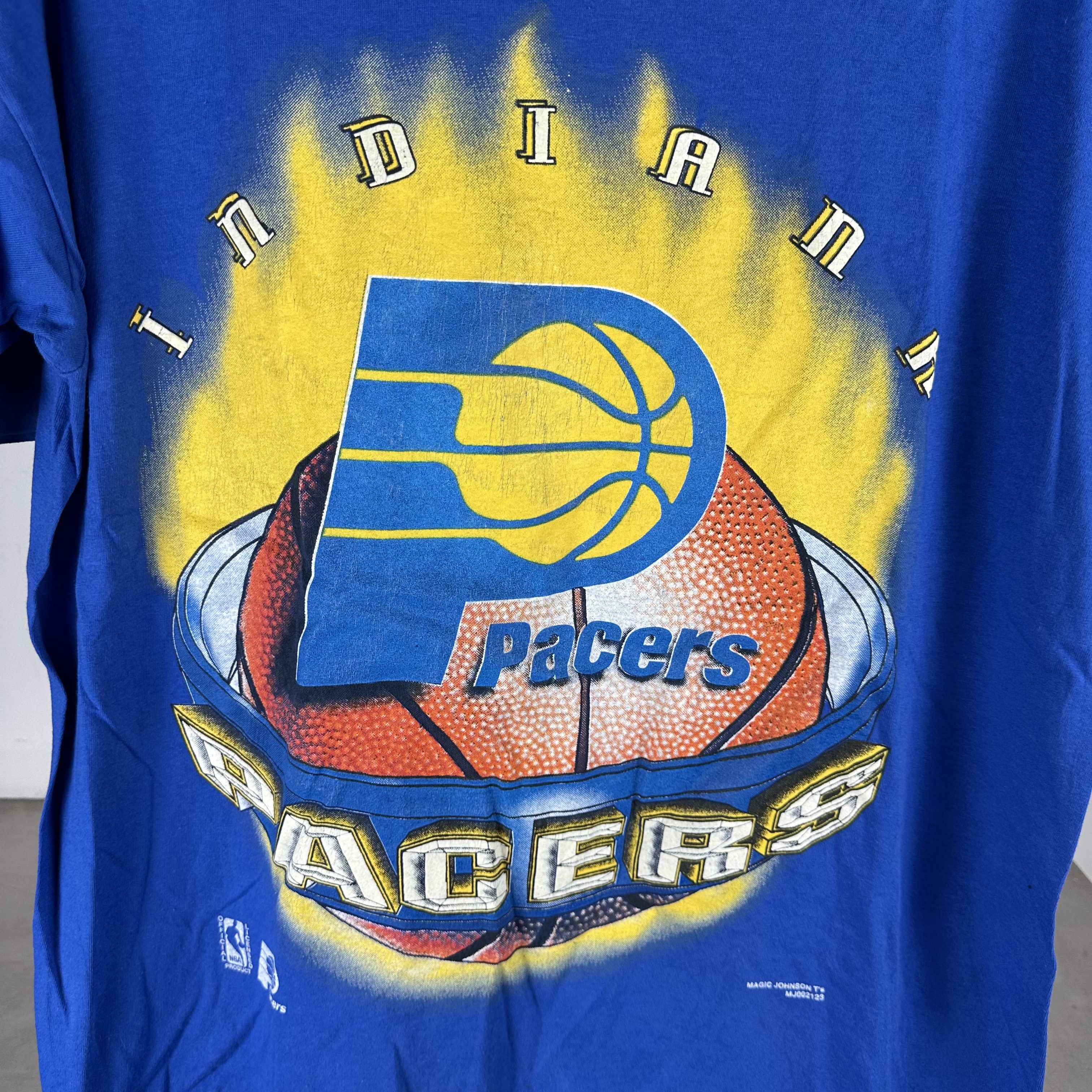 Vintage ​Vintage 90s Indiana Pacers Basketball Flame NBA T-Shirt Size US XL / EU 56 / 4 - 2 Thumbnail