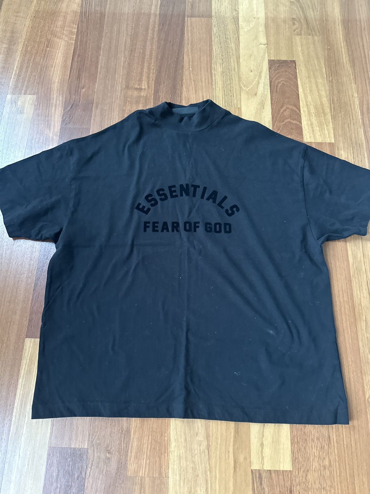 Essentials Essentials Black T shirt Size US S / EU 44-46 / 1 - 1 Thumbnail