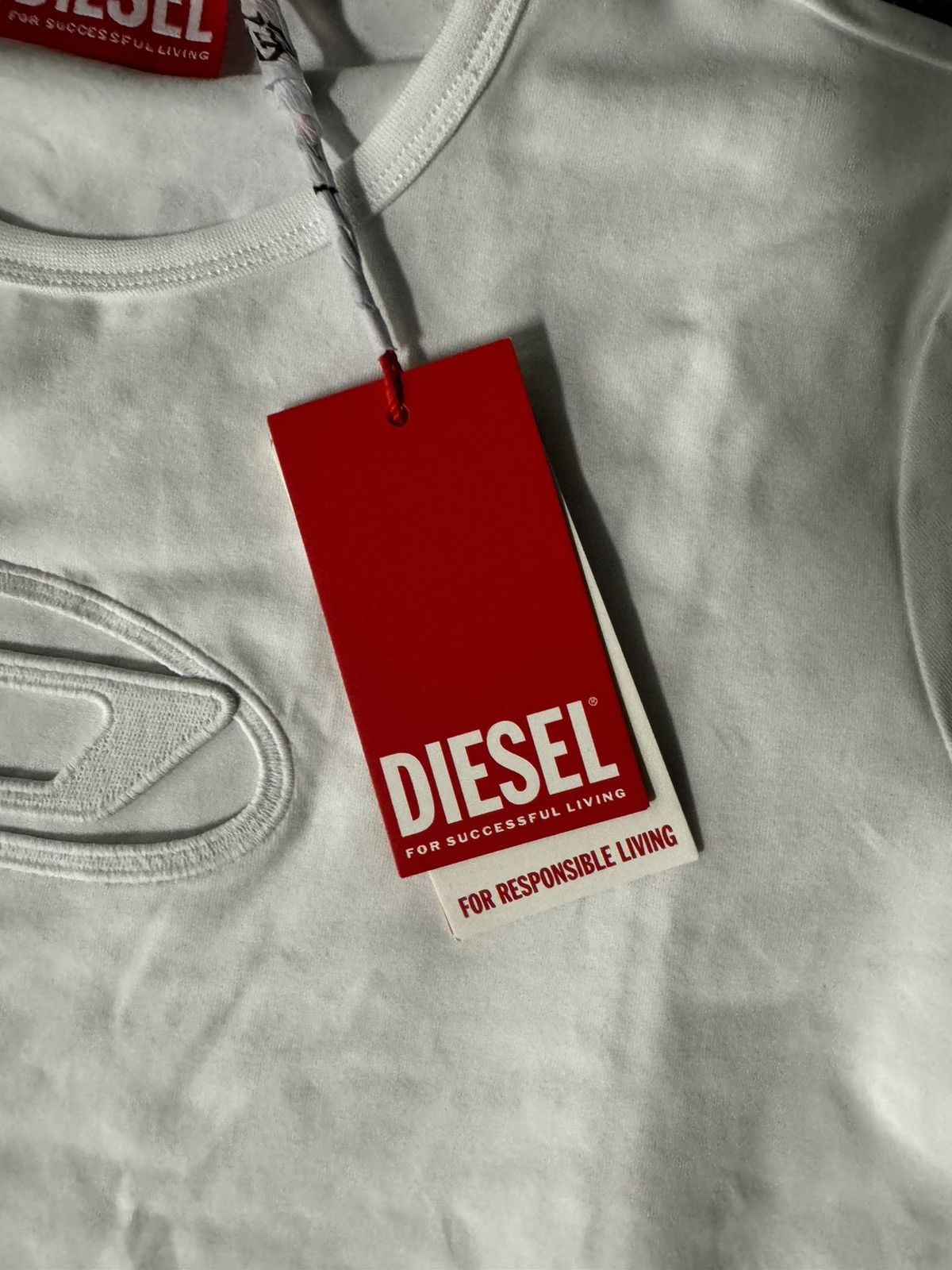 Diesel DIESEL T-Shirt With Peekaboo Logo LARGE Size L / US 10 / IT 46 - 4 Thumbnail
