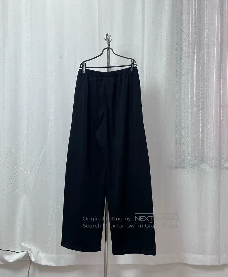 Balenciaga Balenciaga size M 3B Printed Black Sport Pants Size US 27 - 2 Thumbnail