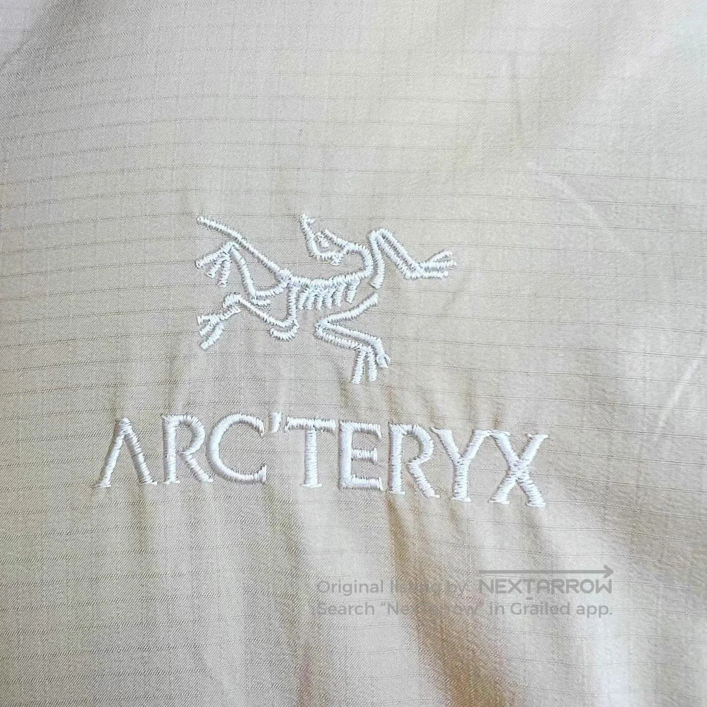 Arc'teryx Beige Hooded Light Jacket - Size XS. Size US XS / EU 42 / 0 - 4 Thumbnail