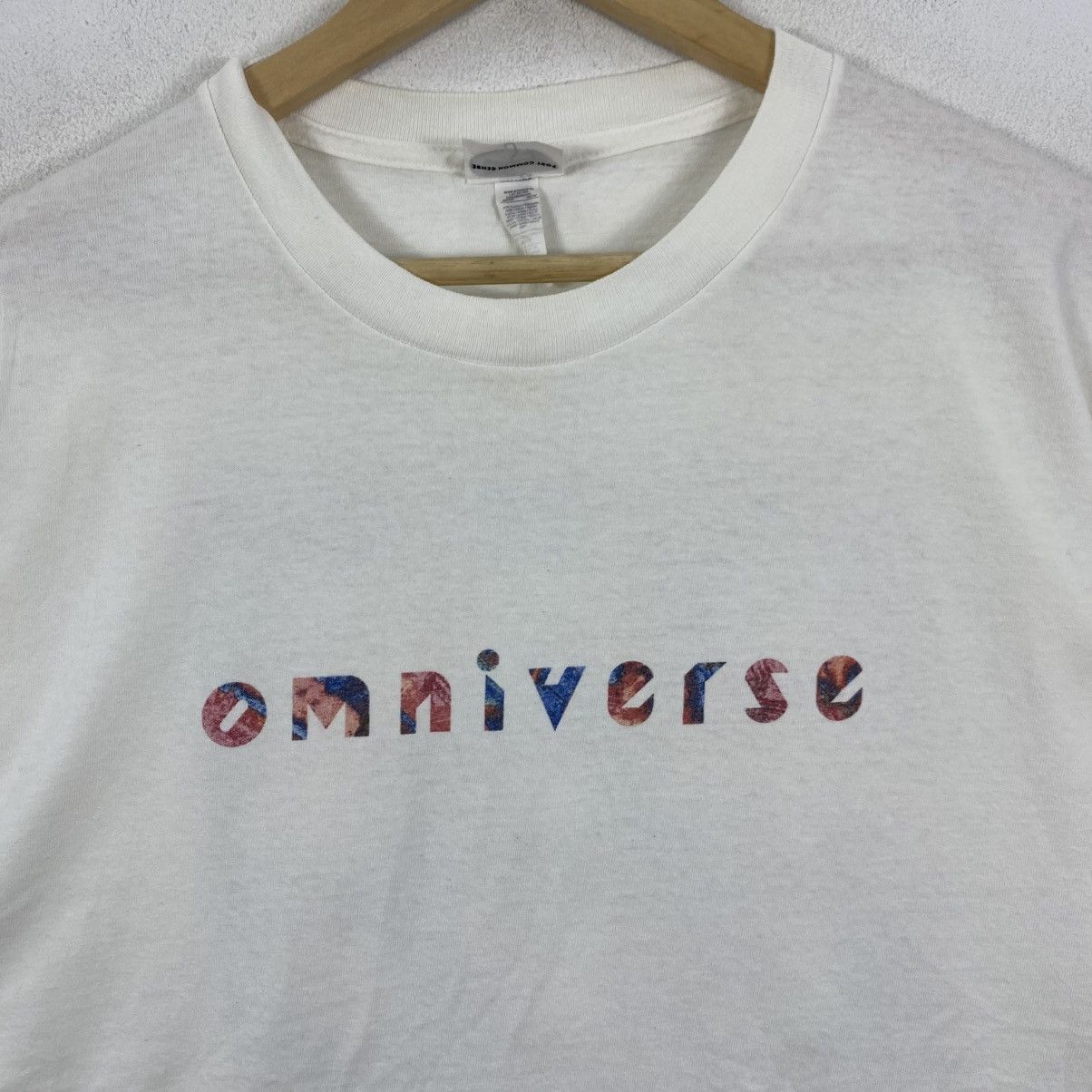 Vintage DJ Motive x College Omniverse Graphic Tee White XL Y2K Size US XL / EU 56 / 4 - 4 Thumbnail