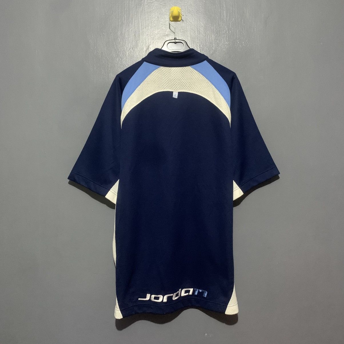 Jordan Brand × Vintage Y2K JORDAN WARMUP JERSEY Size US L / EU 52-54 / 3 - 3 Thumbnail