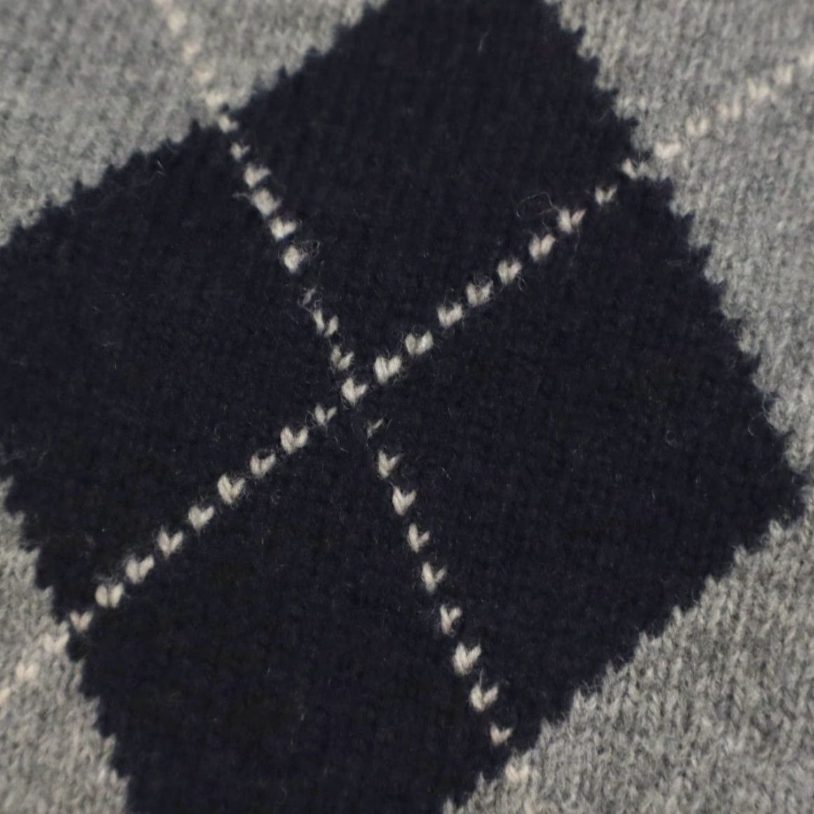 J.Crew J. Crew Lambswool Argyle Solid V-Neck Sweater Gray Men's L Shirt Size US L / EU 52-54 / 3 - 6 Thumbnail