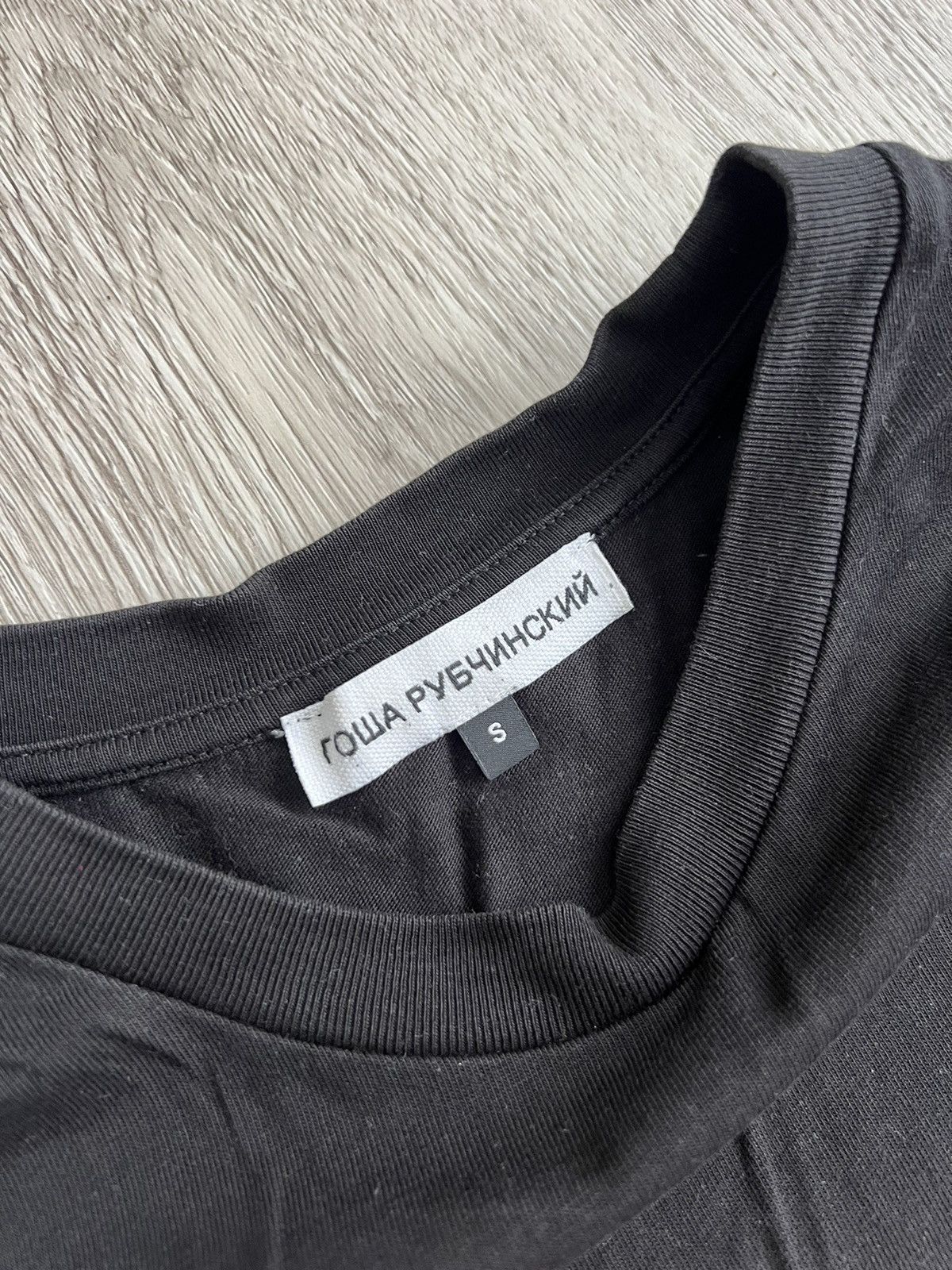 Gosha Rubchinskiy AW18 „Enemy“ (vrag) T-Shirt size S