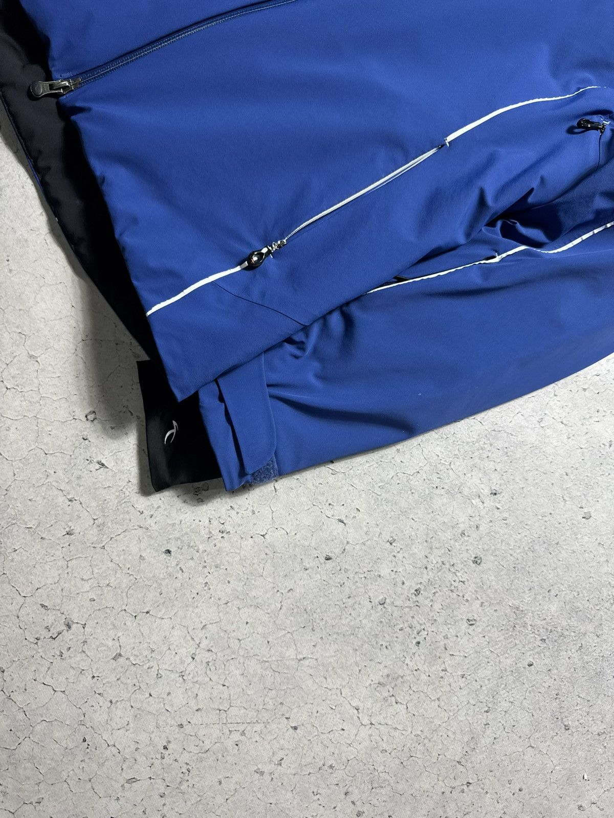 KJUS Kjus Women’s Ski Jacket Blue Size L Outdoor Size L / US 10 / IT 46 - 3 Thumbnail