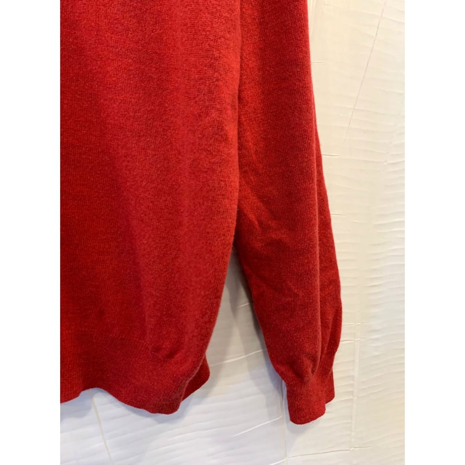 Corneliani Corneliani Red Crewneck Sweater Knit Pullover Men’s XL Italy Luxury Wool Cashmere Blend, Pre-owned / Fair, Holes Size US L / EU 52-54 / 3 - 7 Thumbnail