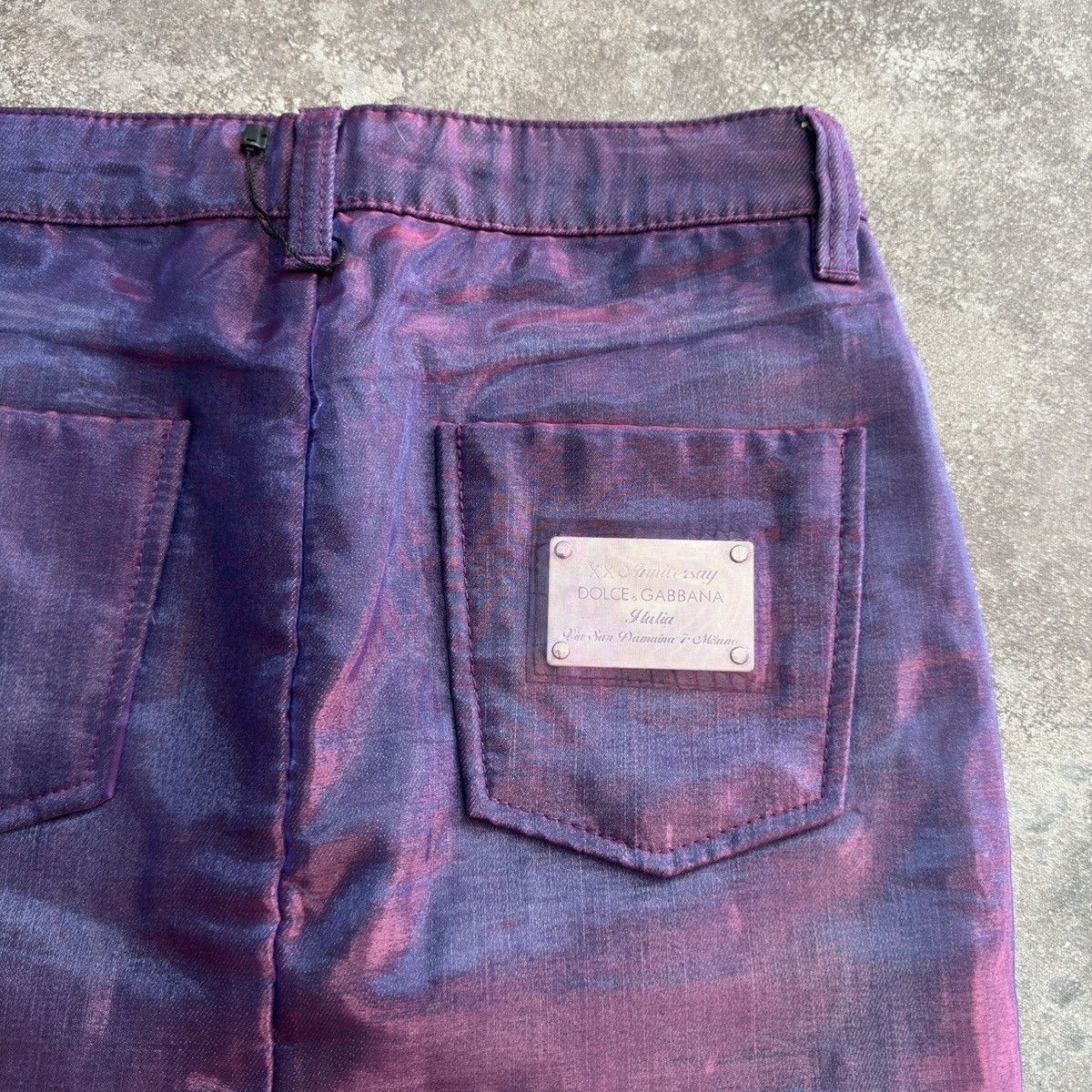 Dolce & Gabbana D&G Dolce & Gabbana Vintage Shined Y2K Skirt Size 27" / US 4 / IT 40 - 12 Thumbnail