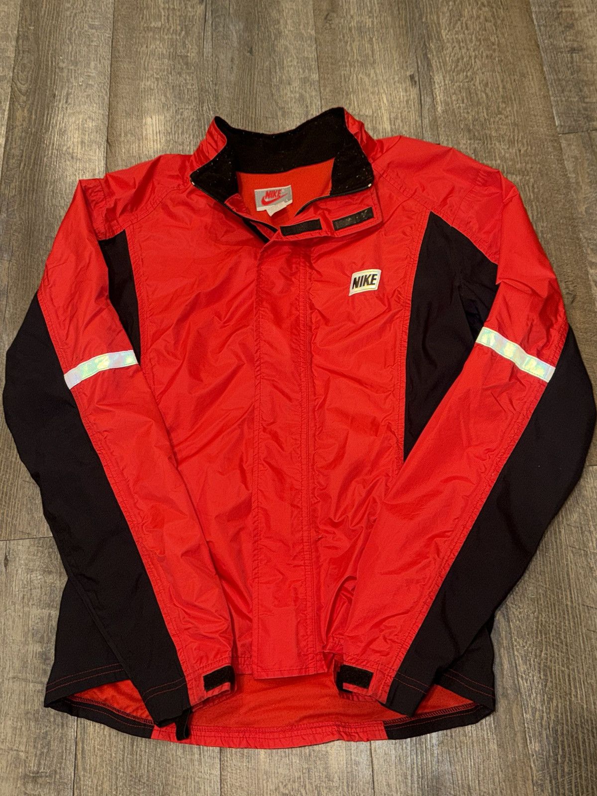 Nike Vintage Nike Reflective Running Rain Jacket size Large Size US L / EU 52-54 / 3 - 1 Thumbnail