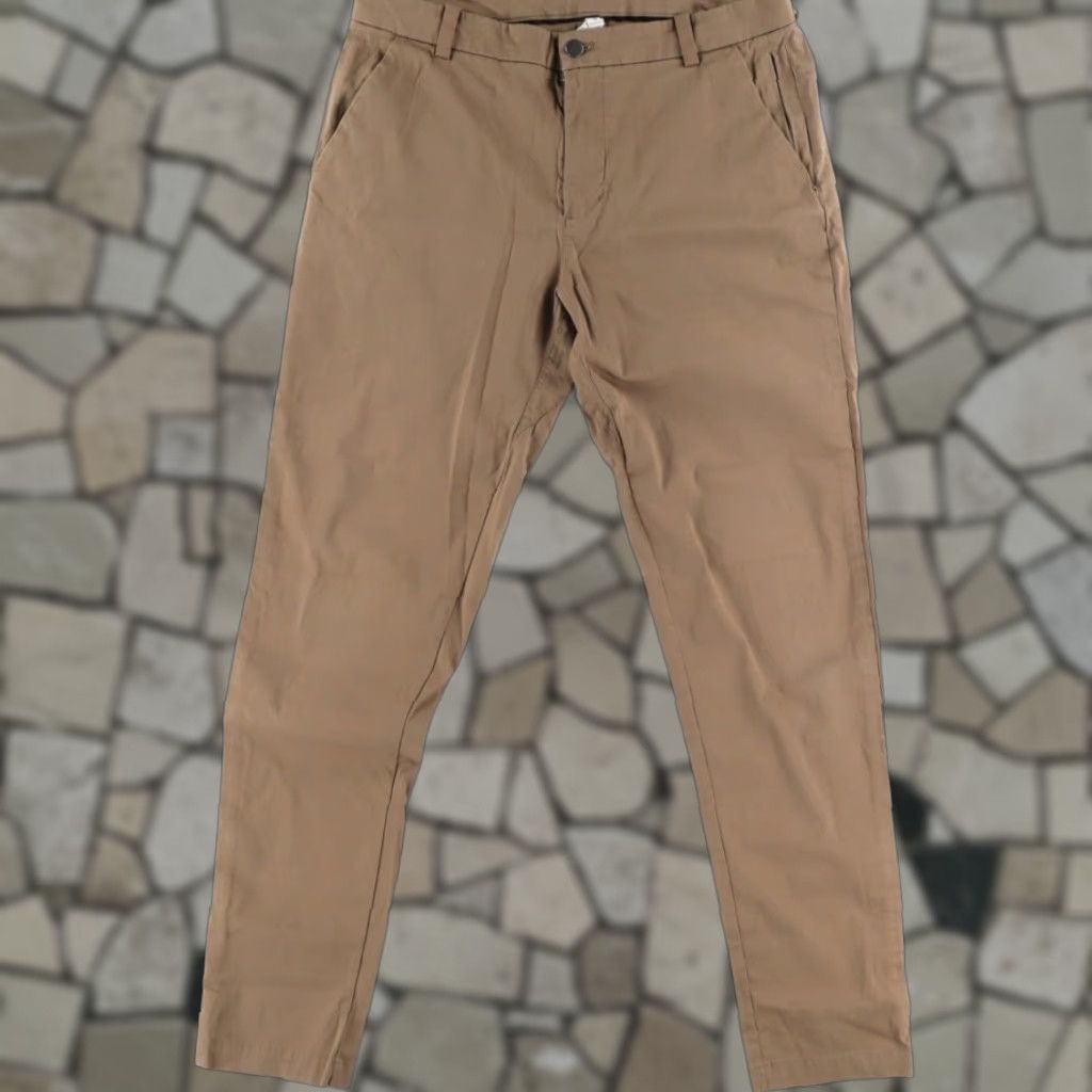 Lululemon Lululemon Commission Chino Pants Brown Men's 32 Regular Inseam 32 Flat Front Solid Polyester Woven Size US 32 / EU 48 - 1 Thumbnail