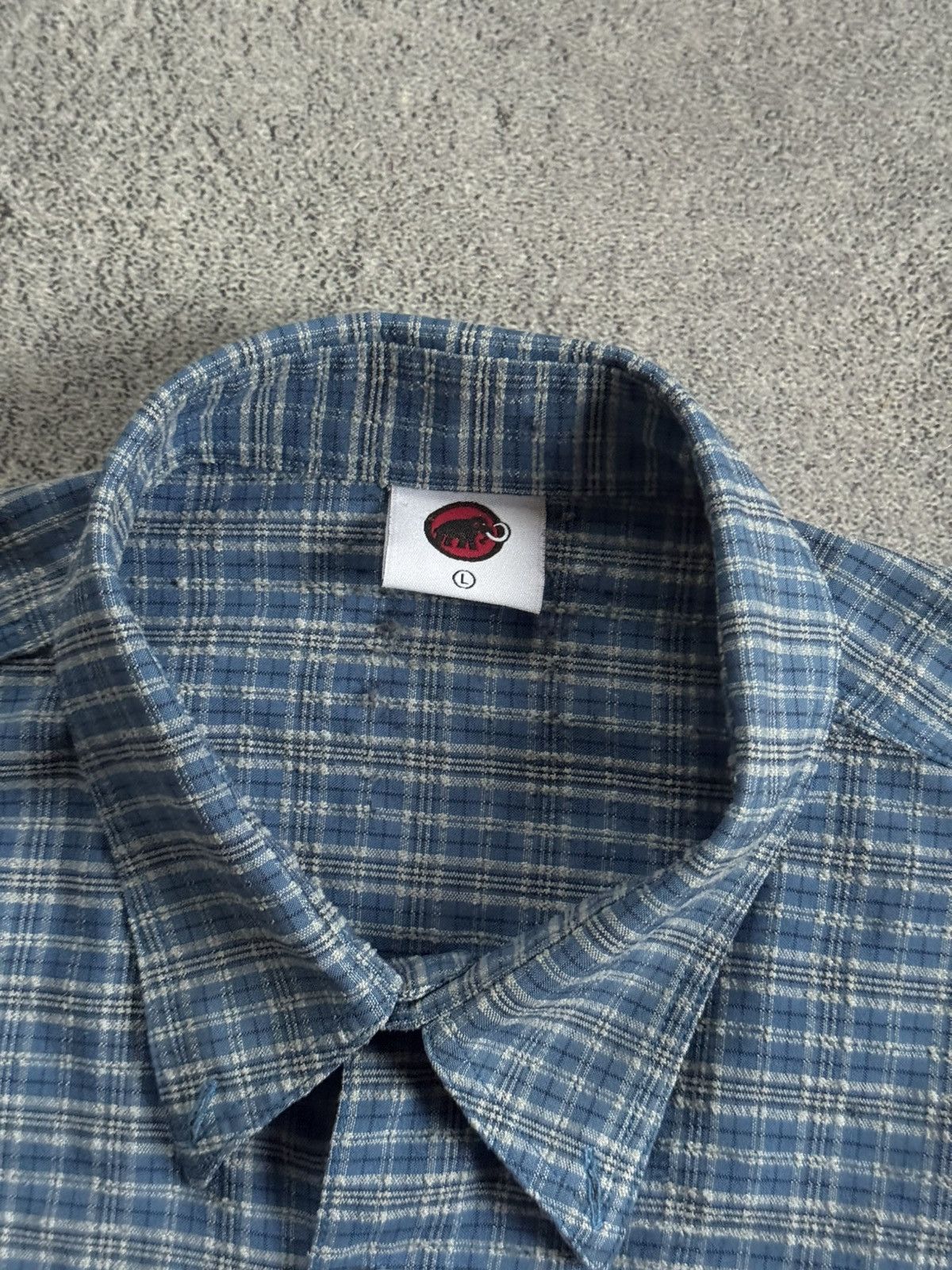Mammut Mammut L outdoor Chekered shirt button up long sleeve Size US L / EU 52-54 / 3 - 9 Thumbnail