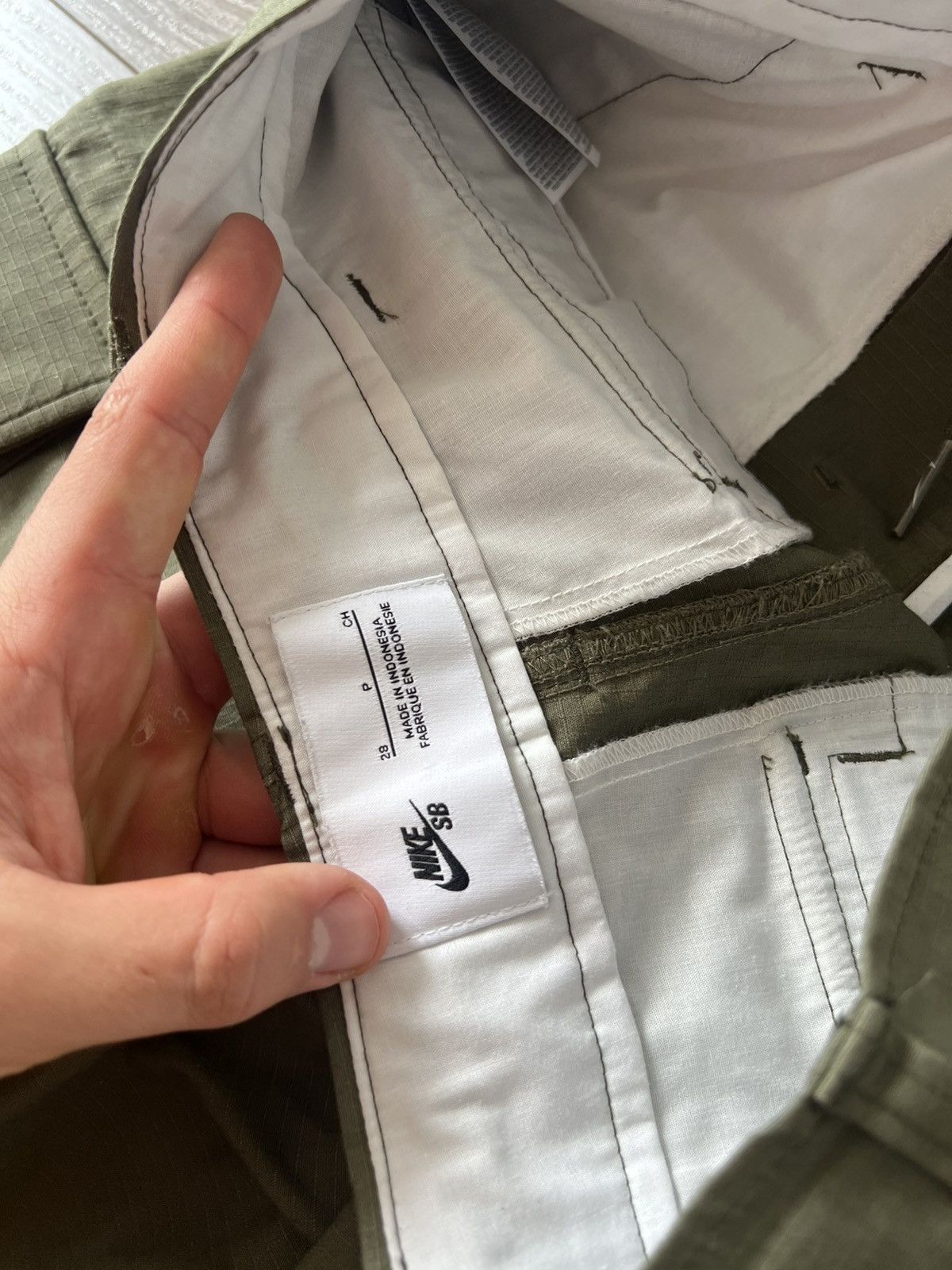 Nike × Nike SB Nike SB New Collection Cargo Hard Wear Avant Garde Shorts Size US 30 / EU 46 - 15 Thumbnail