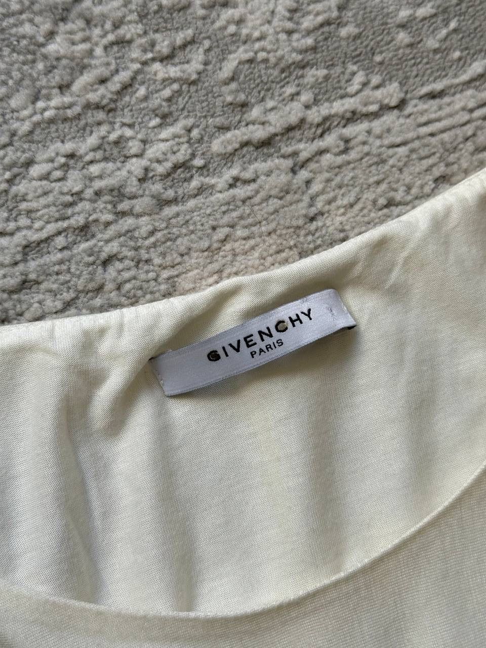 Givenchy Givenchy archive avant garde tank top blouse Size L / US 10 / IT 46 - 5 Thumbnail