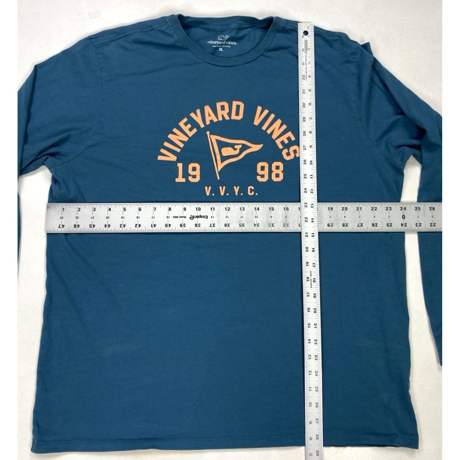 Vineyard Vines Vineyard Vines VVYC 1998 Flag Graphic T-shirt Men XL Blue Long Sleeve Shirt XL Mens Size US XL / EU 56 / 4 - 7 Thumbnail