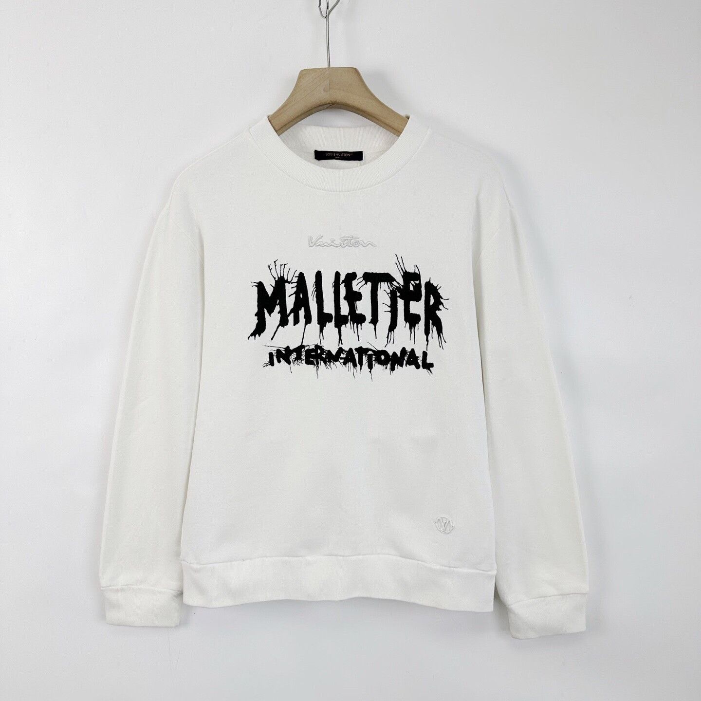 Louis Vuitton Louis Vuitton Embroidered Logo Graffiti Sweatshirt Size US M / EU 48-50 / 2 - 1 Thumbnail