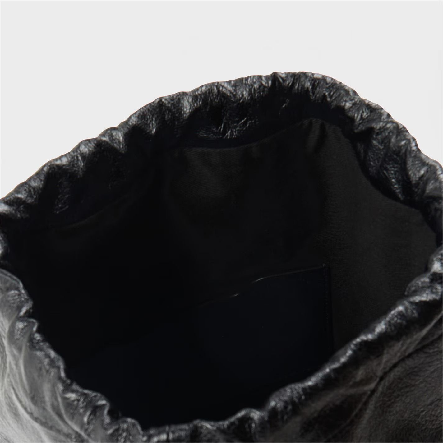 Off-White o1g2r1mq0326 Size: OS / Backpack in Black Size ONE SIZE - 4 Thumbnail