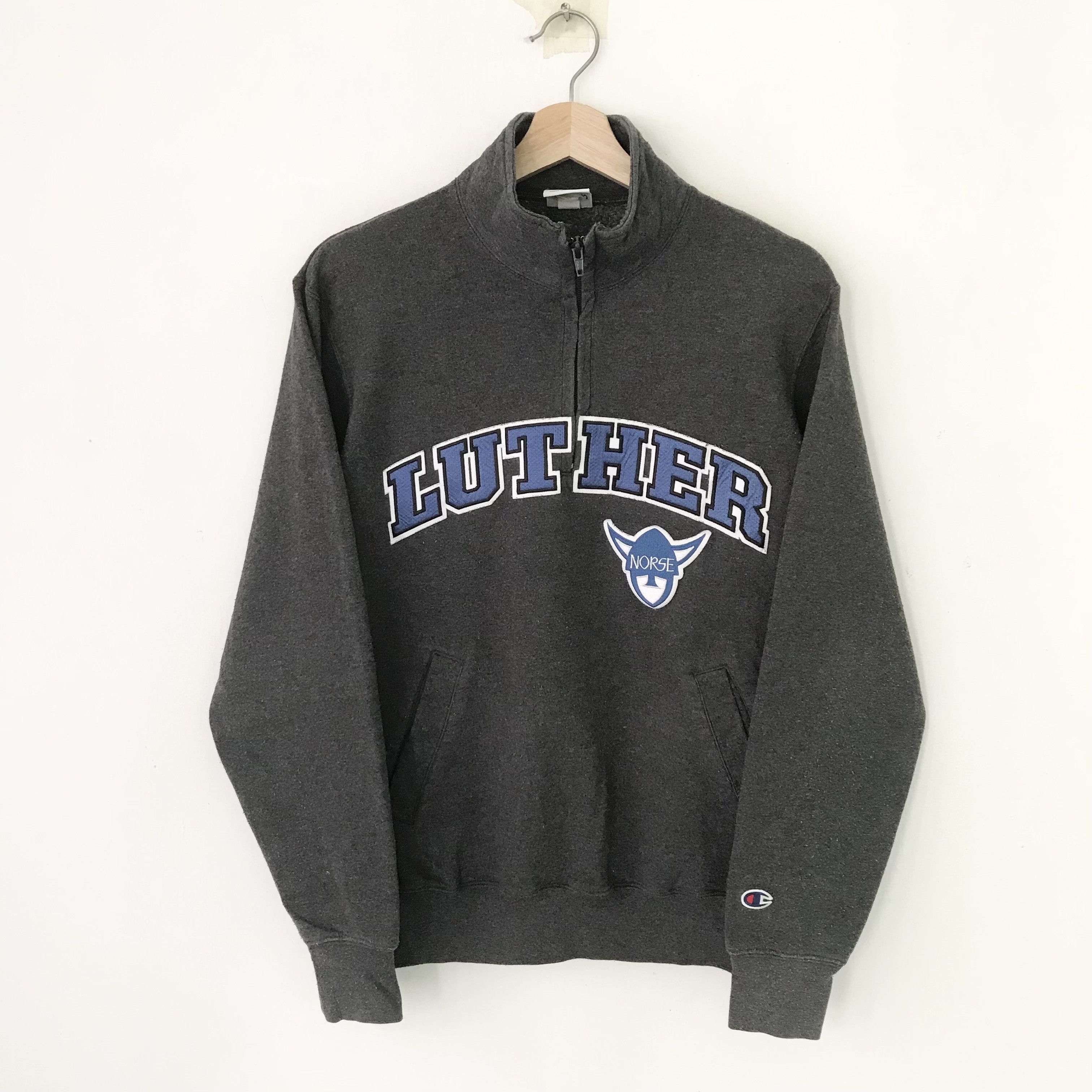 Champion Vintage Luther University Dark Gray Sweatshirt - 643 Size US S / EU 44-46 / 1 - 1 Thumbnail