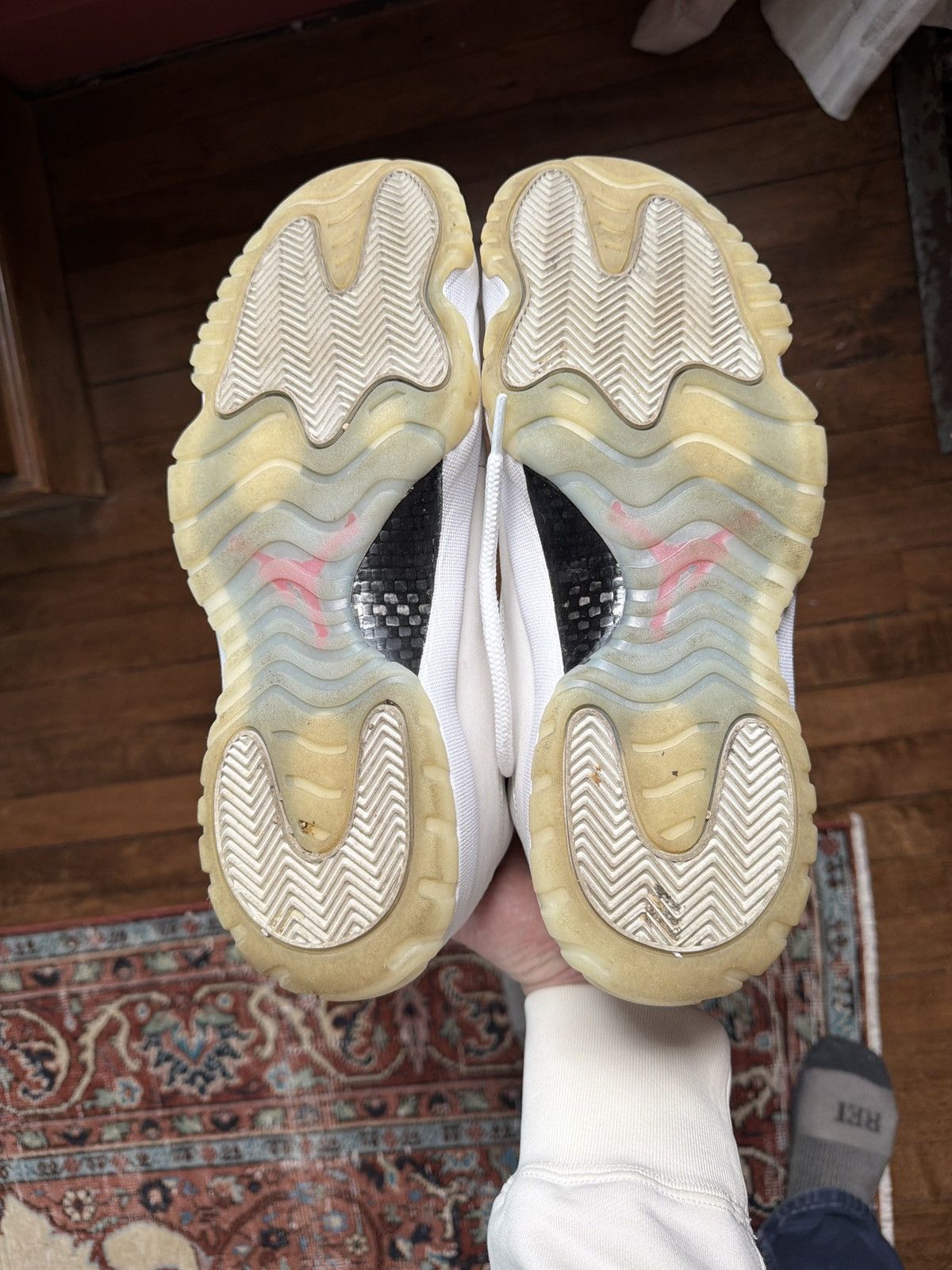 Jordan Brand Air Jordan 11 Retro “Platinum Tint” – Size 12 – Box Size US 12 / EU 45 - 5 Thumbnail