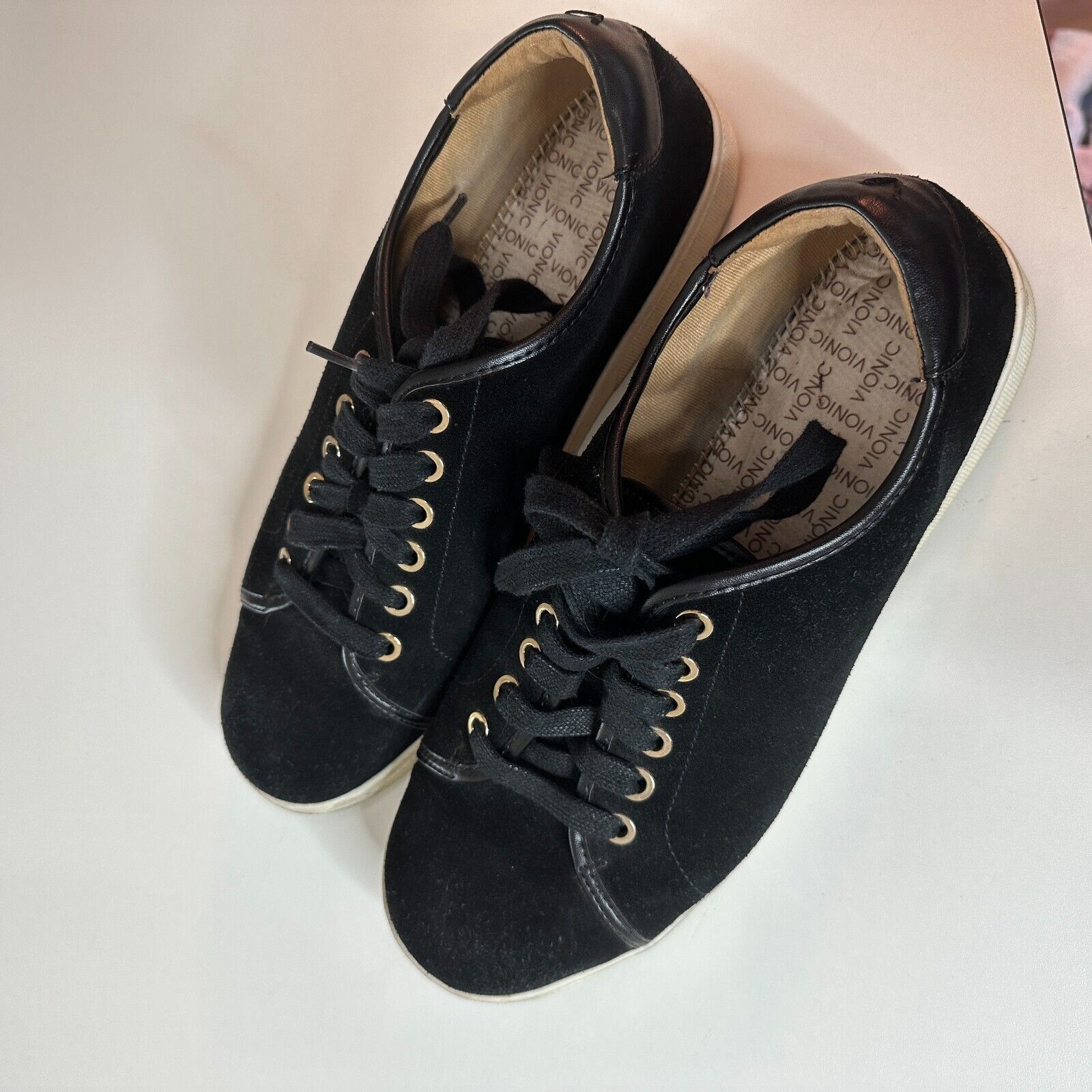 Vionic Vionic Sunny Brinley Black Suede White Trim Walking Shoe 8.5 Size US 8.5 / IT 38.5 - 6 Thumbnail