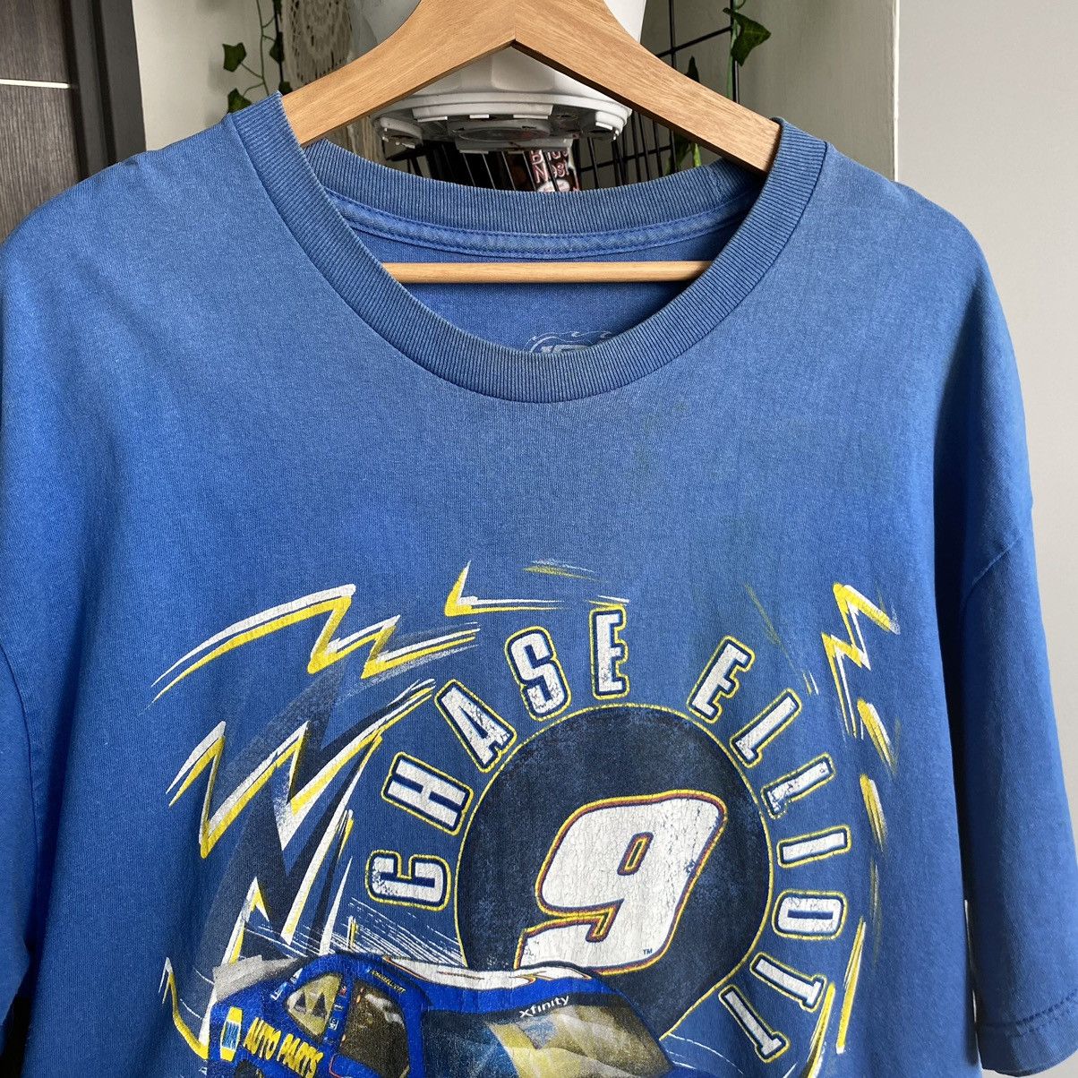 NASCAR Thrashed Faded Vintage Y2K Chase Elliot Jr ERD GRUNGE TEE Size US XL / EU 56 / 4 - 5 Thumbnail