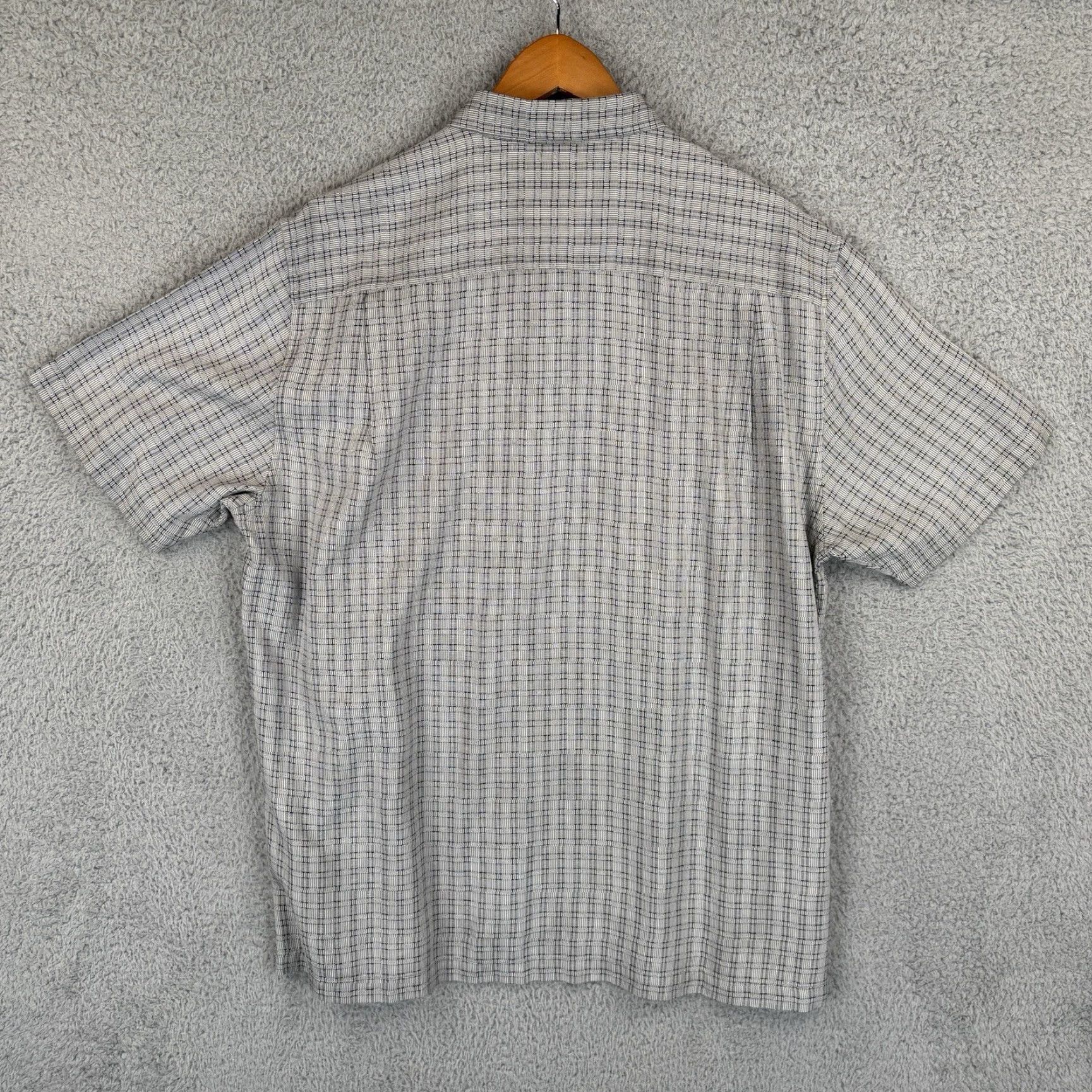 Tommy Bahama Tommy Bahama Shirt Mens XL Gray Geometric 100% Silk Short Sleeve Button-Up Collared Button Size US XL / EU 56 / 4 - 5 Thumbnail