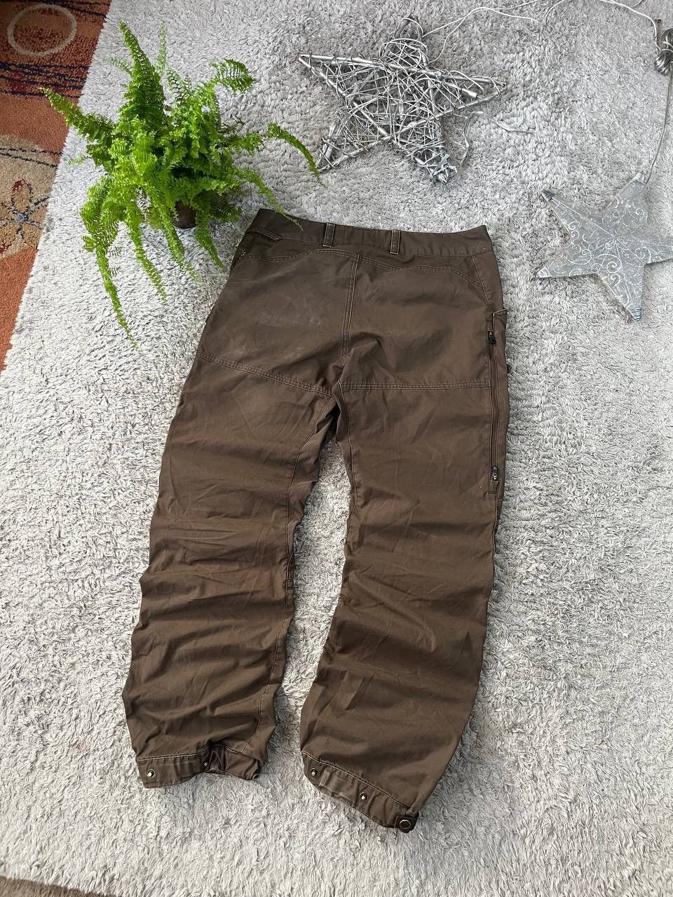 Fjallraven Fjällräven Pants Streetwear Gorpcore Outdoor Rare Logo Size US 32 / EU 48 - 11 Thumbnail