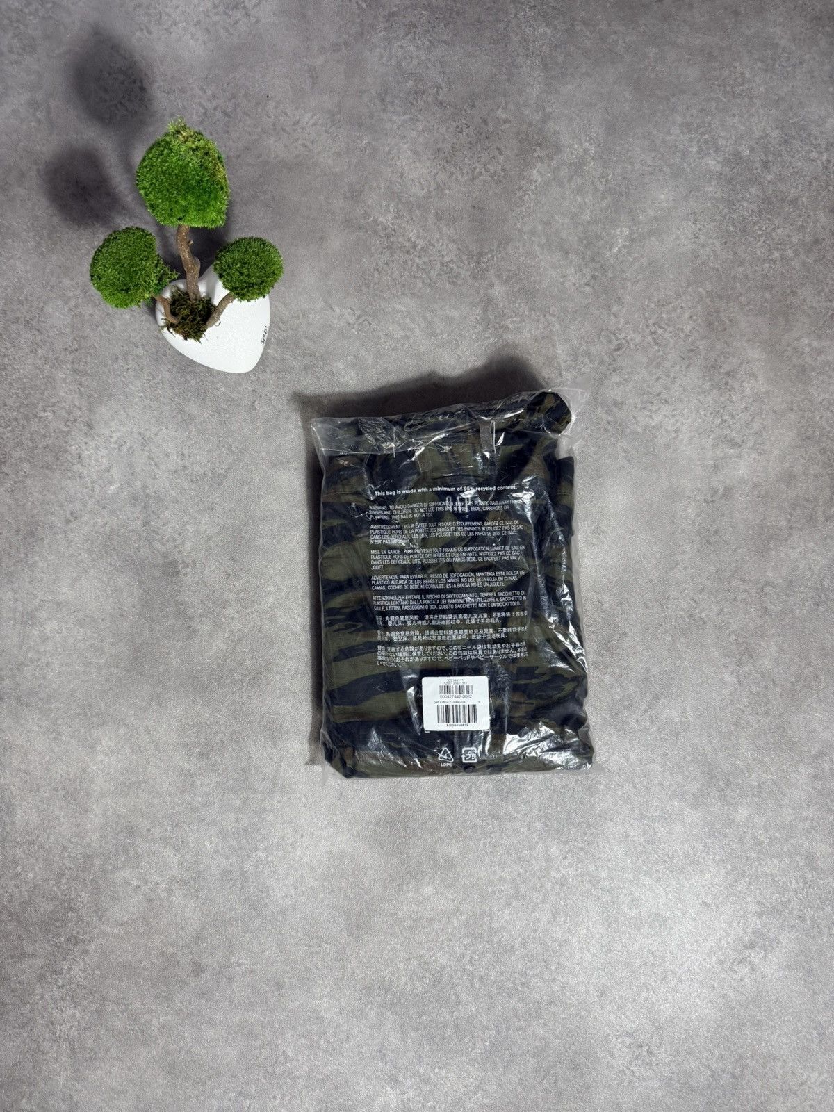 Gap × Palace Palace x Gap Shirt Long Sleeve Oversize Fit Camo Size US M / EU 48-50 / 2 - 6 Thumbnail