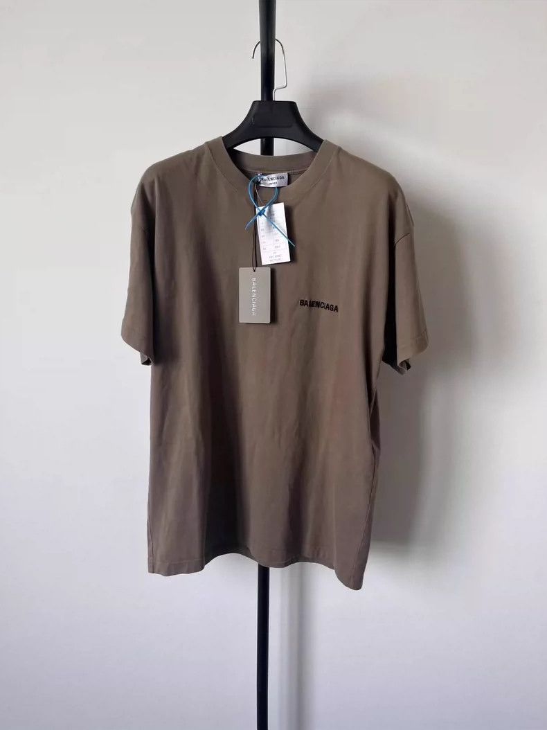 Balenciaga Balenciaga Solid monogrammed Logo printed knit crewneck T- Size US S / EU 44-46 / 1 - 1 Thumbnail