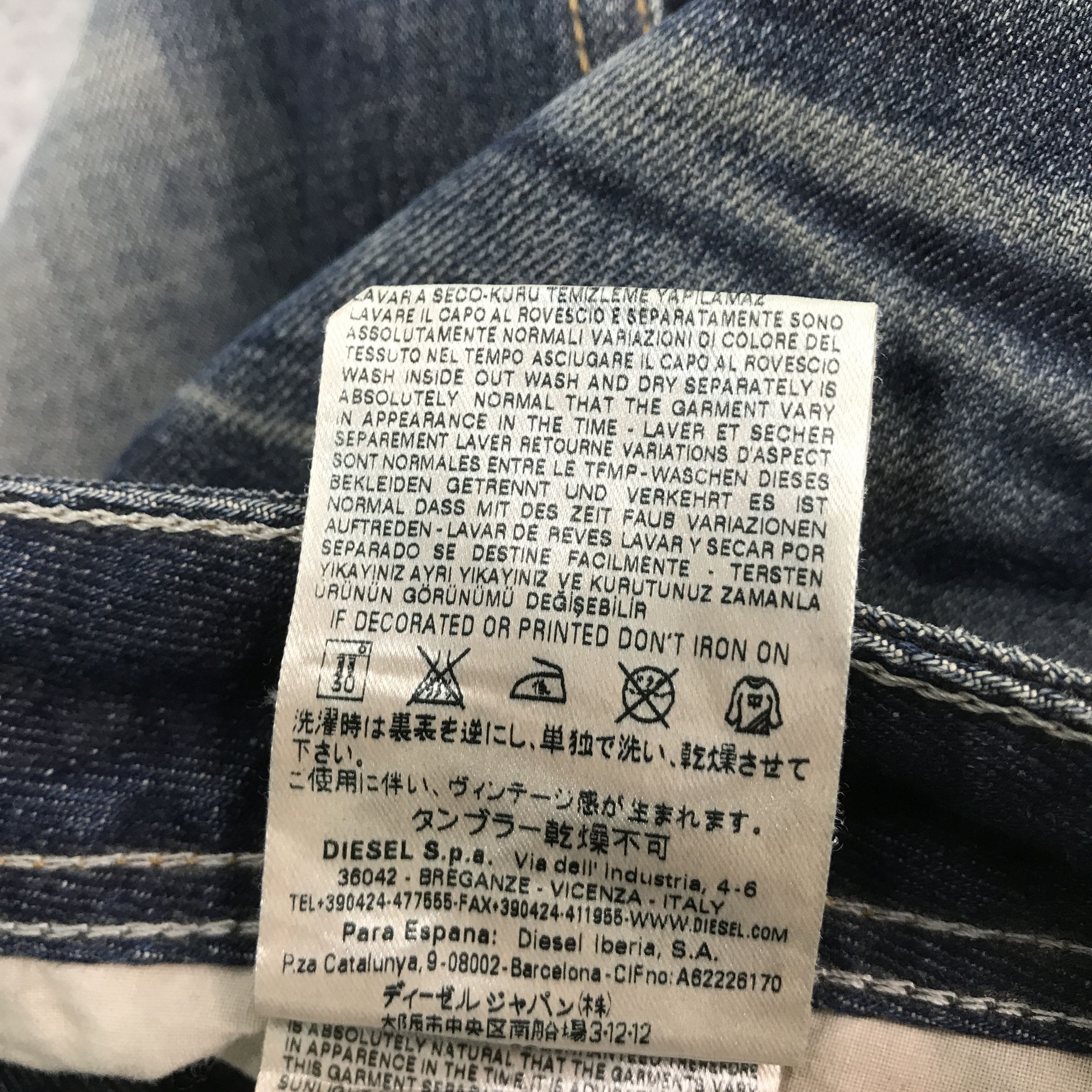 Diesel Diesel denim distressed jeans pants Size US 29 - 17 Thumbnail