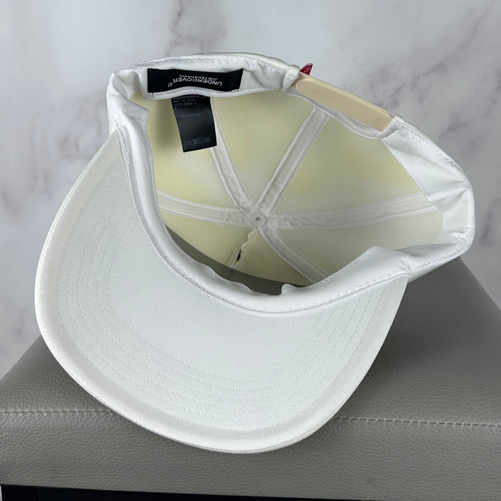 Undercover White Butterfly Print Hat Size ONE SIZE - 8 Thumbnail