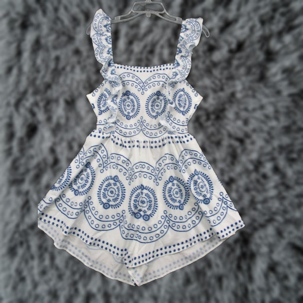 Shein Emery Rose Romper Womens Large White Blue Ruffle Strap Tie Back Boho Print Size 36" / US 14 / IT 50 - 1 Thumbnail