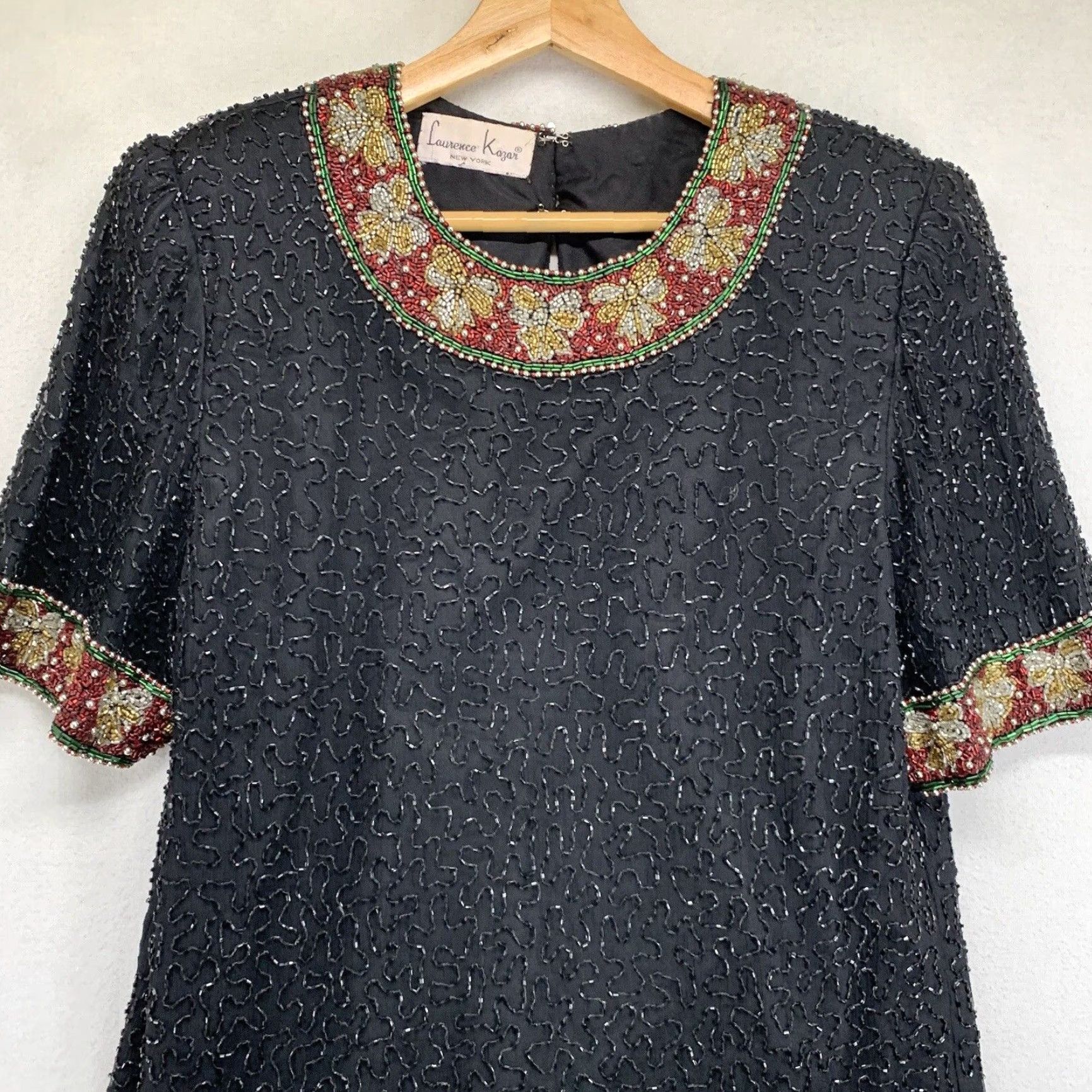Vintage VINTAGE Laurence Kazar Women's Blouse Short Sleeve Silk Black Beaded Sequin 80s 90s Formal Party Size M / US 6-8 / IT 42-44 - 4 Thumbnail