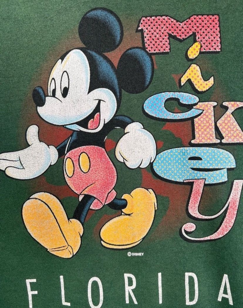 Vintage Vintage 90s Mickey Mouse Forest Green Sweatshirt Size Large Size US L / EU 52-54 / 3 - 6 Thumbnail