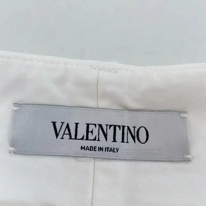 Valentino Valentino White Cotton Women's Shorts . Size 30" / US 8 / IT 44 - 5 Thumbnail