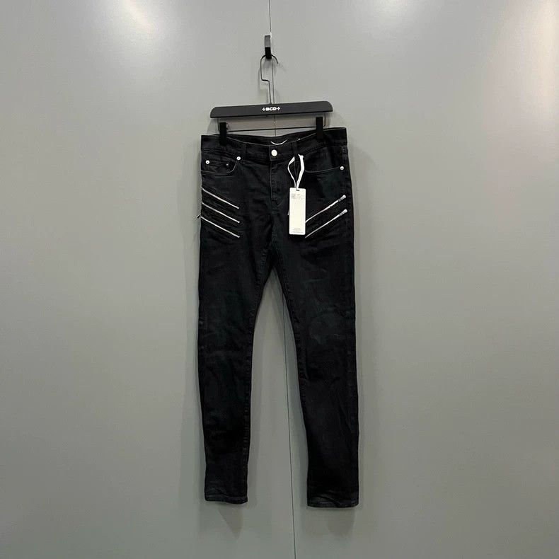 Yves Saint Laurent Saint LaurentBlack diagonal zipper jeans 2503-Nextarrow Size US 32 / EU 48 - 1 Thumbnail