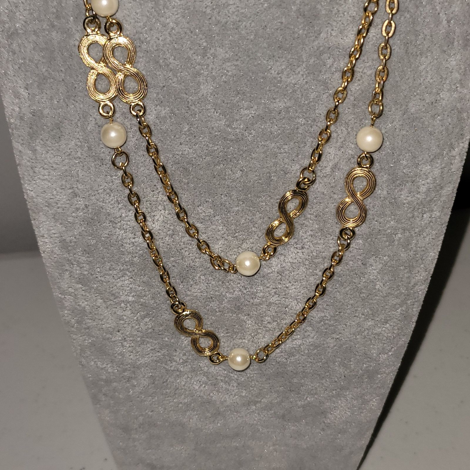 Vintage VTG c1980 36" Gold-Tone Faux Pearl & Infinity Link Necklace Size ONE SIZE - 2 Thumbnail