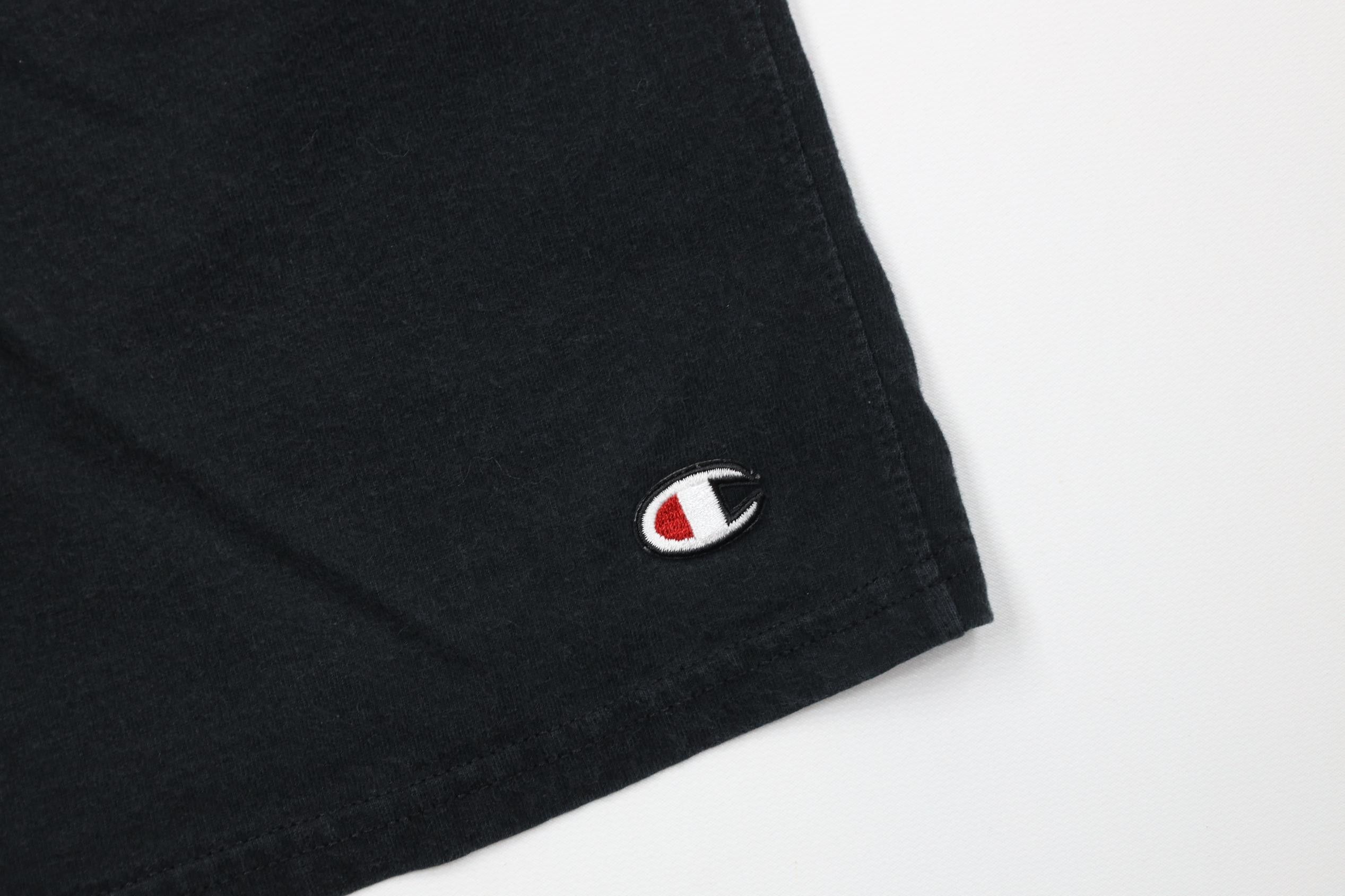 Champion Vintage Y2K Champion Heavyweight Above Knee Shorts Black Size US 36 / EU 52 - 5 Thumbnail