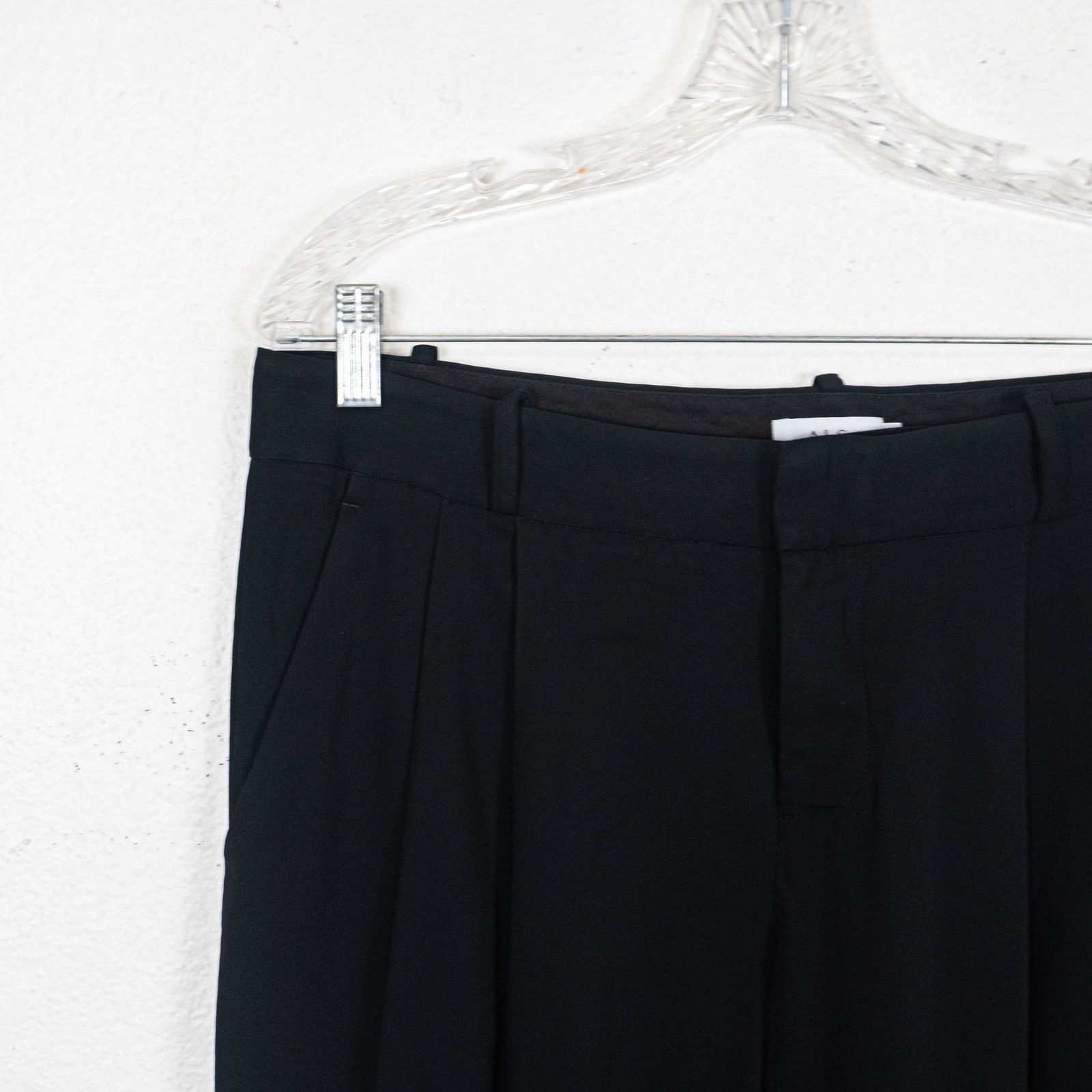 A.L.C. A.L.C. Black Pleated Trouser Pants ankle crop size 10 34w Size 32" / US 10 / IT 46 - 8 Thumbnail