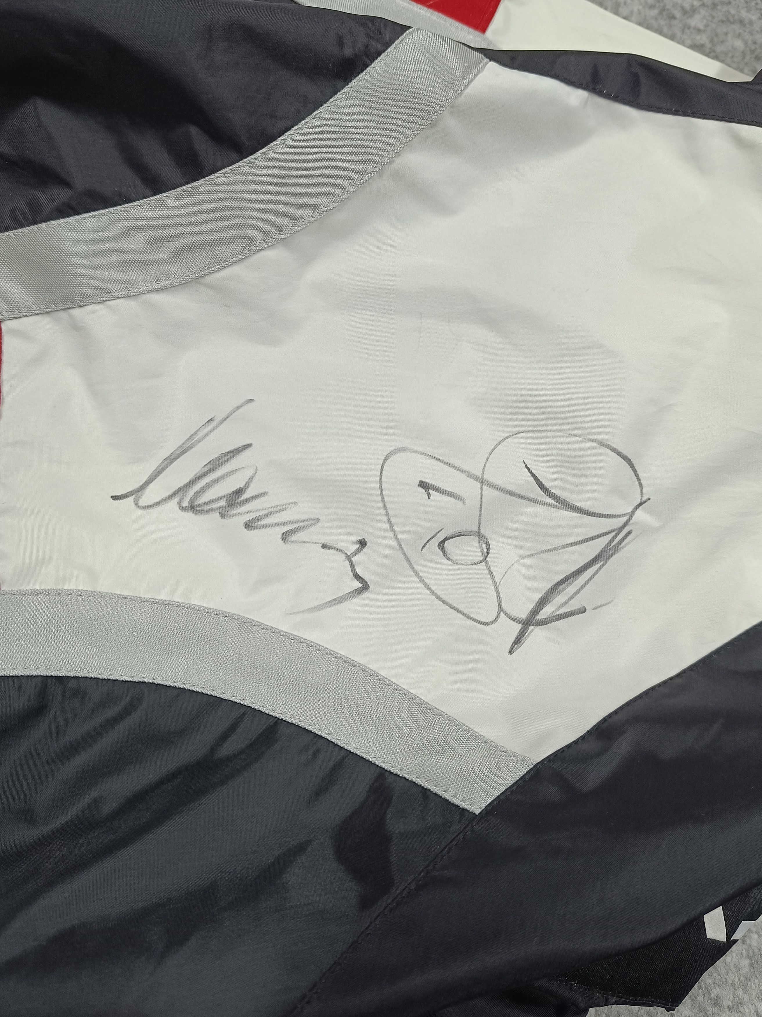 Lotto Sport 2006-08 Borussia Lotto Jacket M Signed Oliver Neuville 27 Size US M / EU 48-50 / 2 - 9 Thumbnail