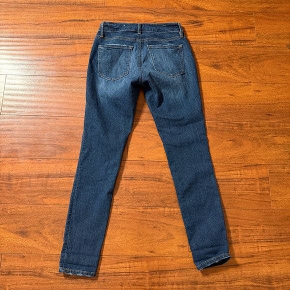 Loft NWT LOFT Skinny Crop Dark Blue Skinny Jeans Sz 25/0 Size 25" / US 0 / IT 36 - 5 Thumbnail