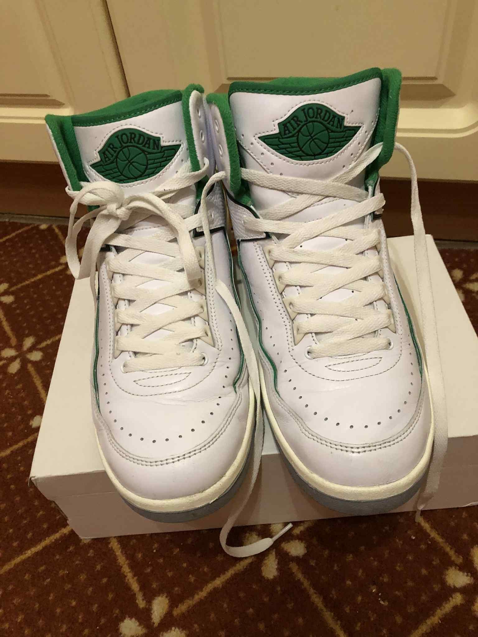 Jordan Brand Air Jordan 2 Retro "Lucky Green" Size US 10 / EU 43 - 5 Thumbnail