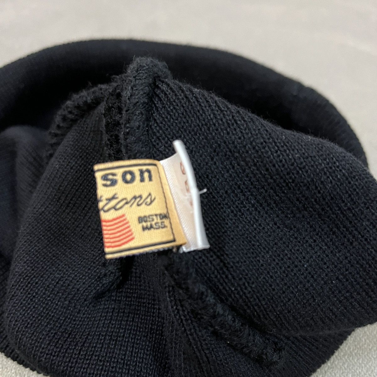 Vanson Leathers 291295 Homme Vanson Spellout Beanie Hat Size ONE SIZE - 7 Thumbnail