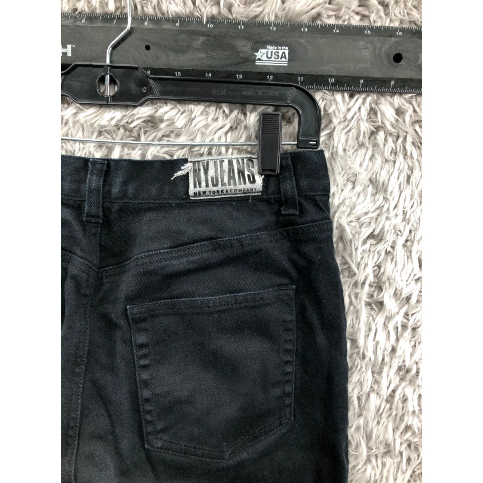 Denime NY Jeans Womens Jeans Size 8 Dark Wash Black Denim Straight Mid Rise Regular 5-Pocket Zipper Button Belt Loops 29in Inseam Size 30" / US 8 / IT 44 - 6 Thumbnail