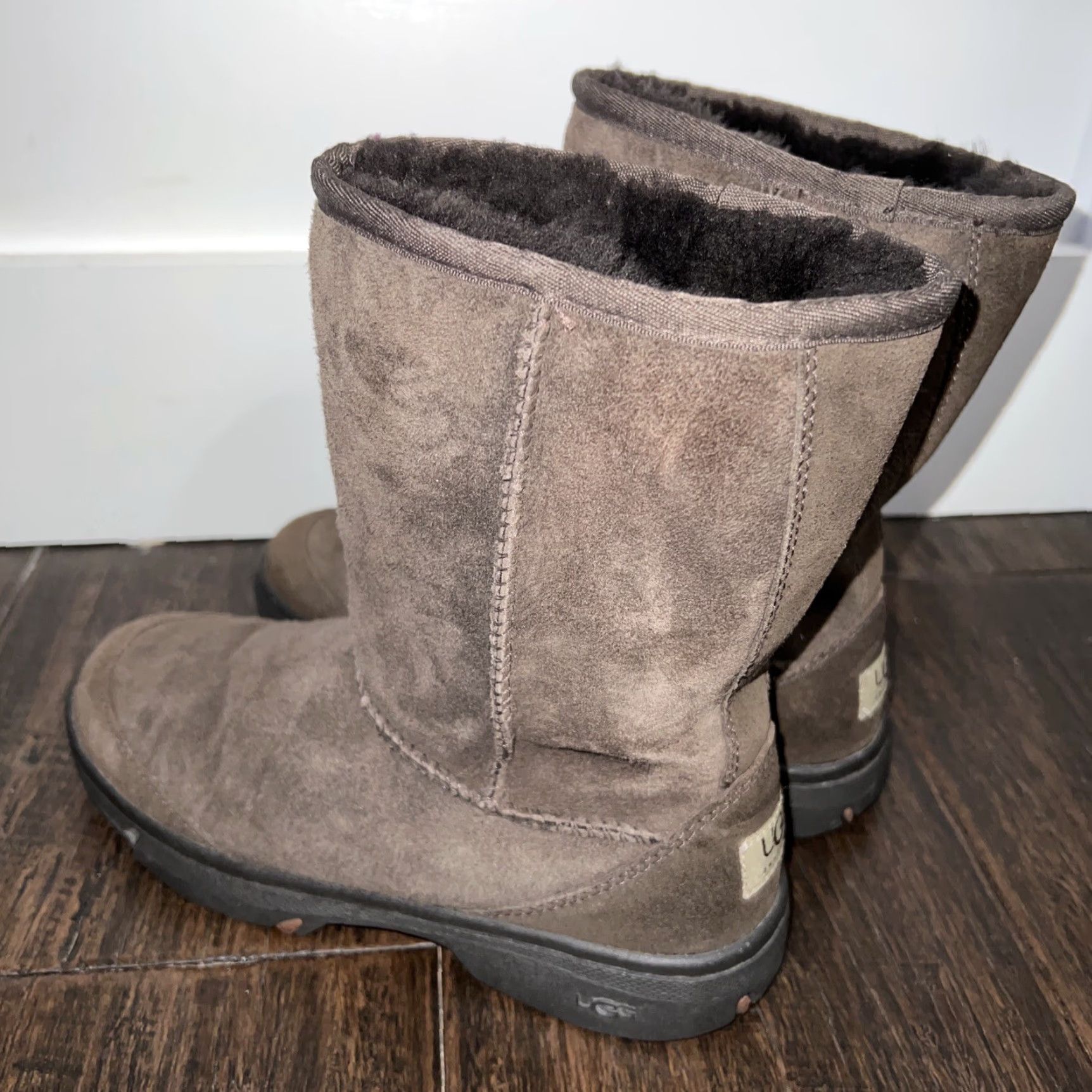 Ugg UGG Boot Womens 7 Brown Suede Shearling Lined Boots Australia UGG Shearling Style Women Size US 7 / IT 37 - 2 Thumbnail