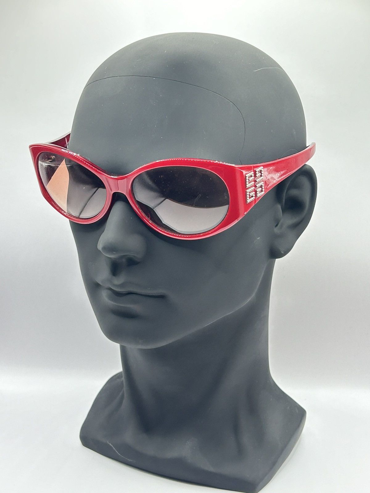 Givenchy Givenchy Sunglasses SGV556 Size ONE SIZE - 7 Thumbnail