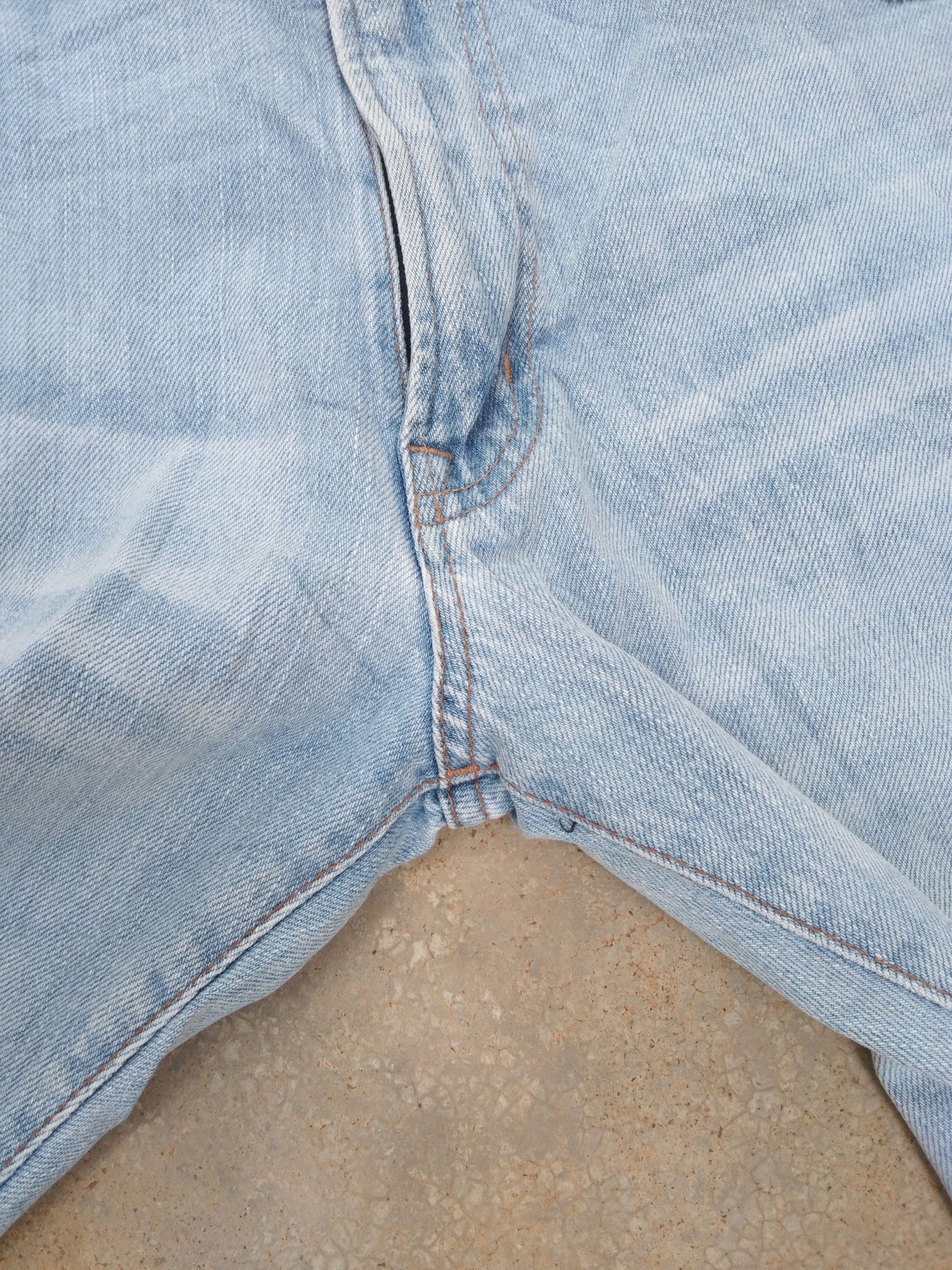 Japanese Brand Vintage Back Number Straight Leg Faded Blue Distressed Jeans Size US 33 - 7 Thumbnail