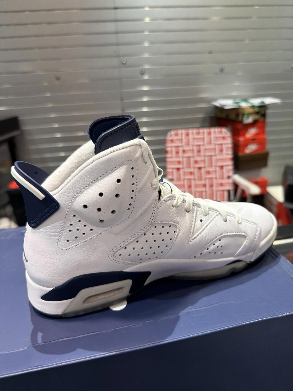 Jordan Brand Air Jordan 6 Midnight Navy Retro Size 9 Mens White Sneakers Size US 9 / EU 42 - 12 Thumbnail